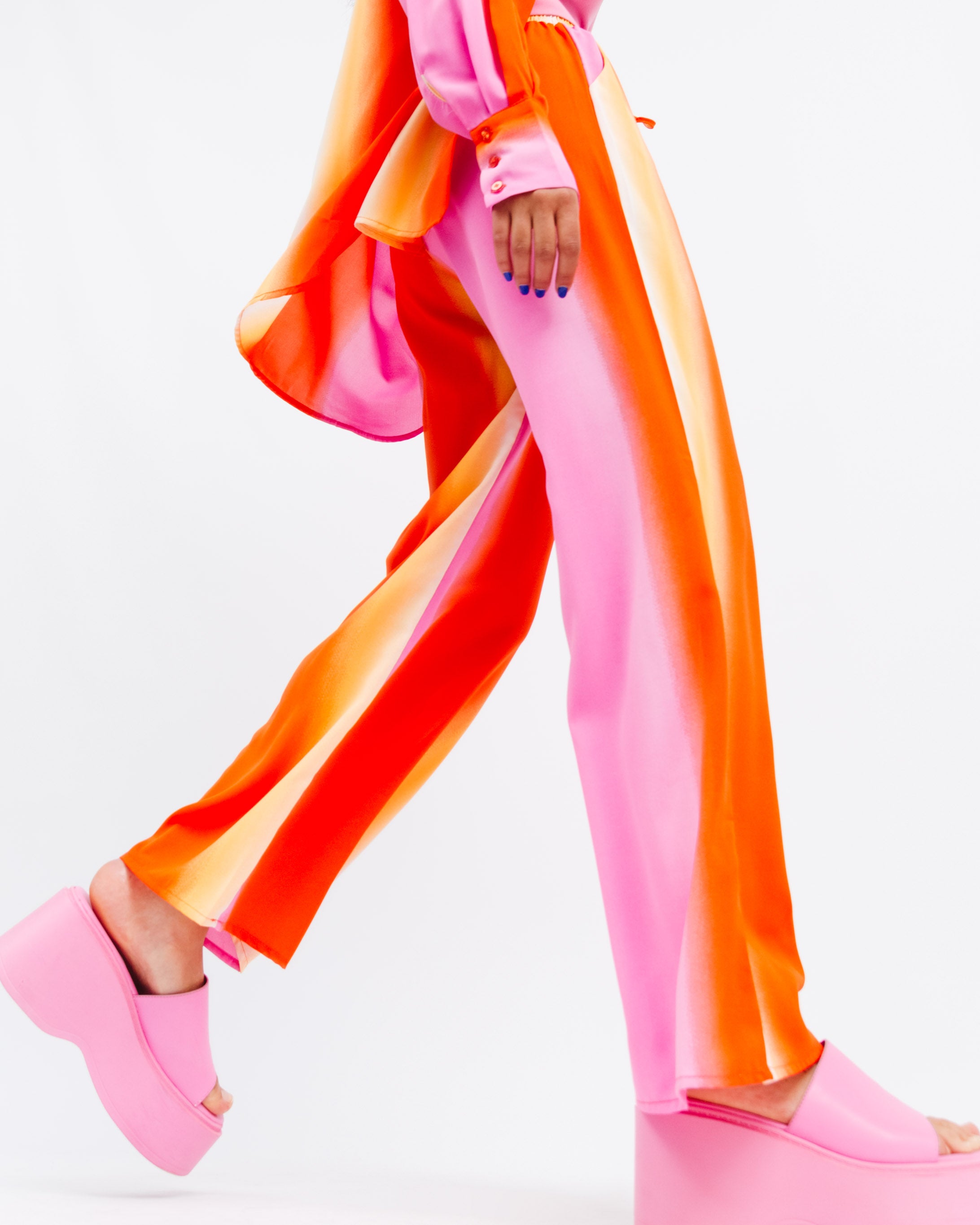 Bluse mit buntem Farbverlauf - Broke + Schön