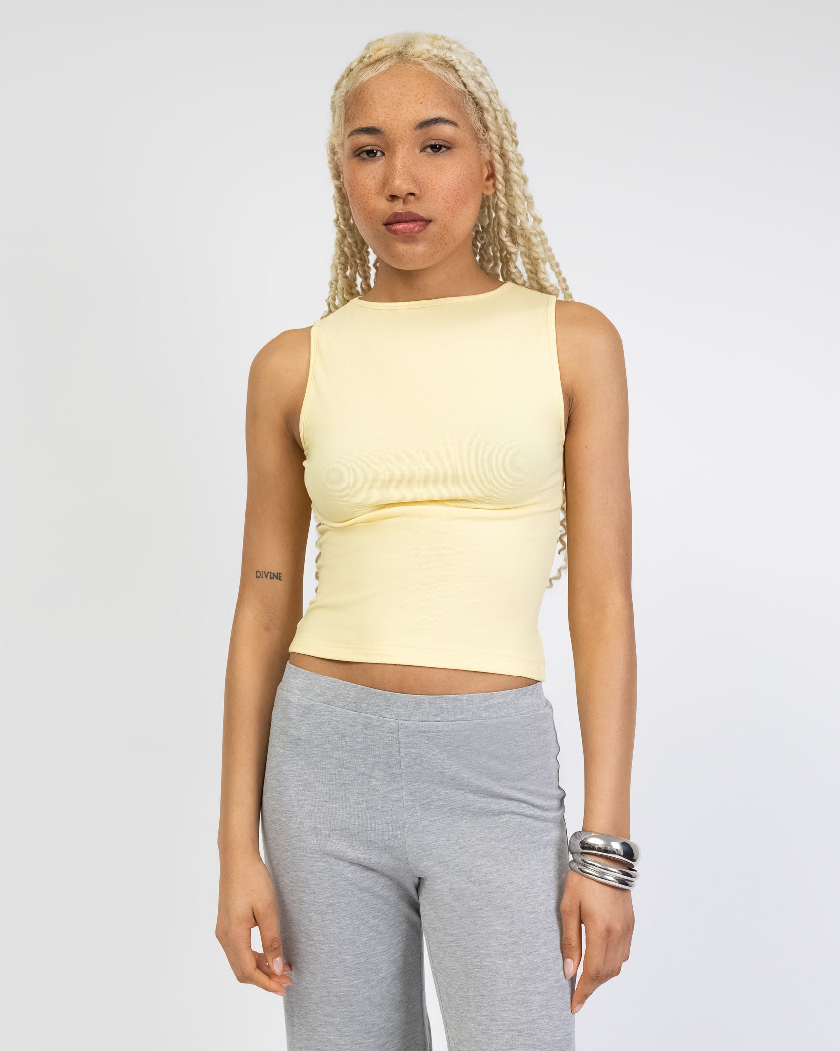 Weiches Top mit U-Boot Ausschnitt