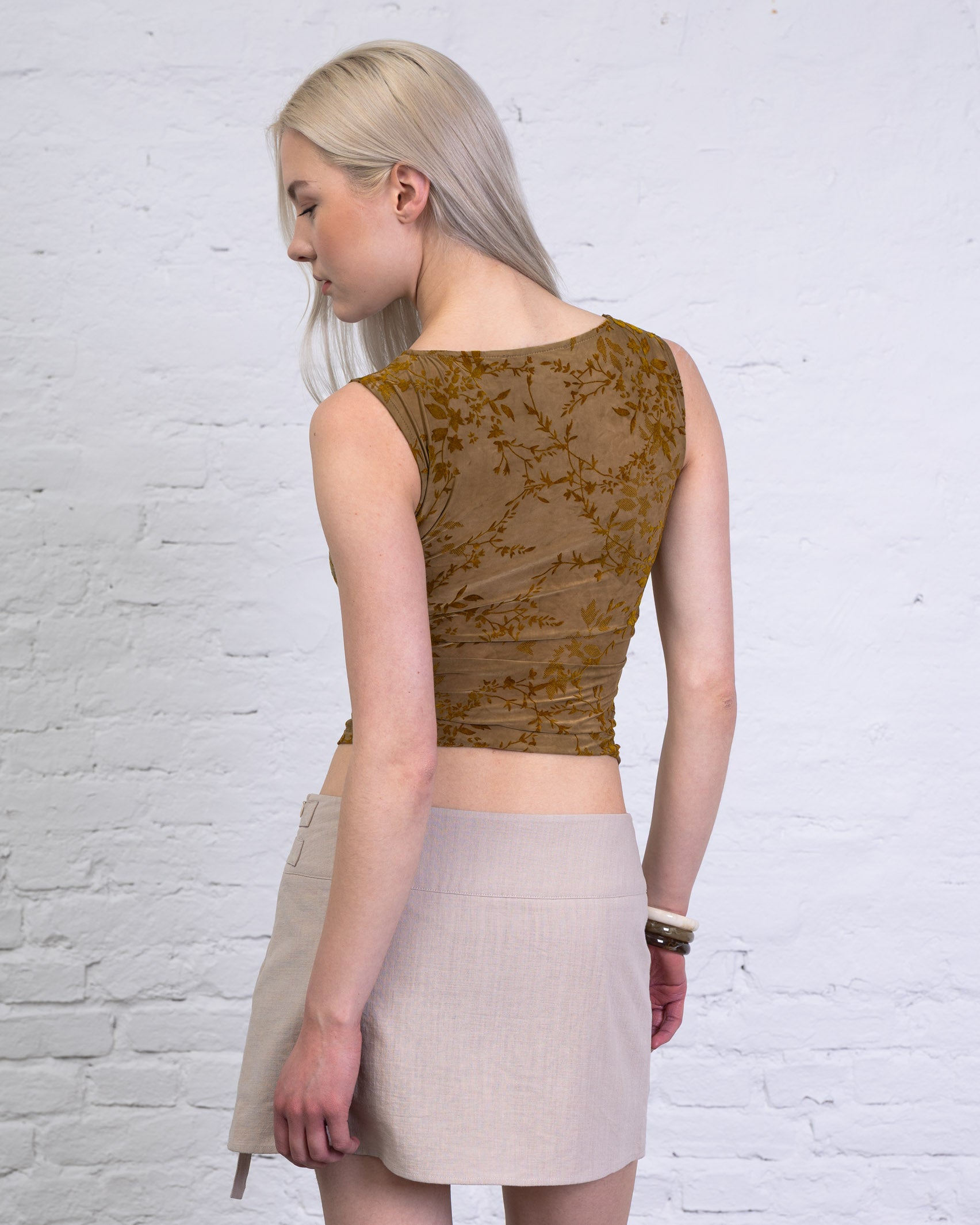 Boatneck Top mit floralem Muster