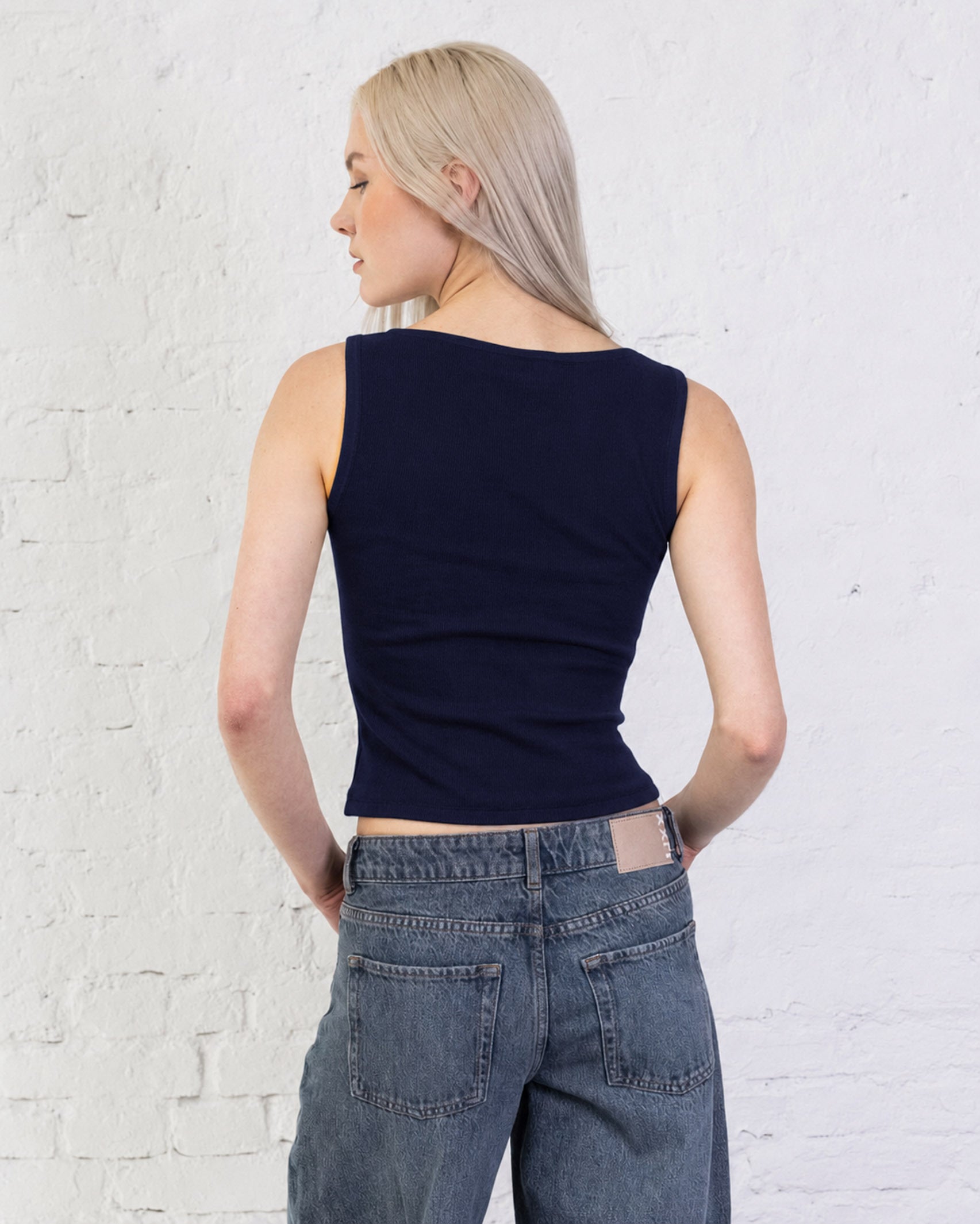Basic Top mit U-Boot Ausschnitt