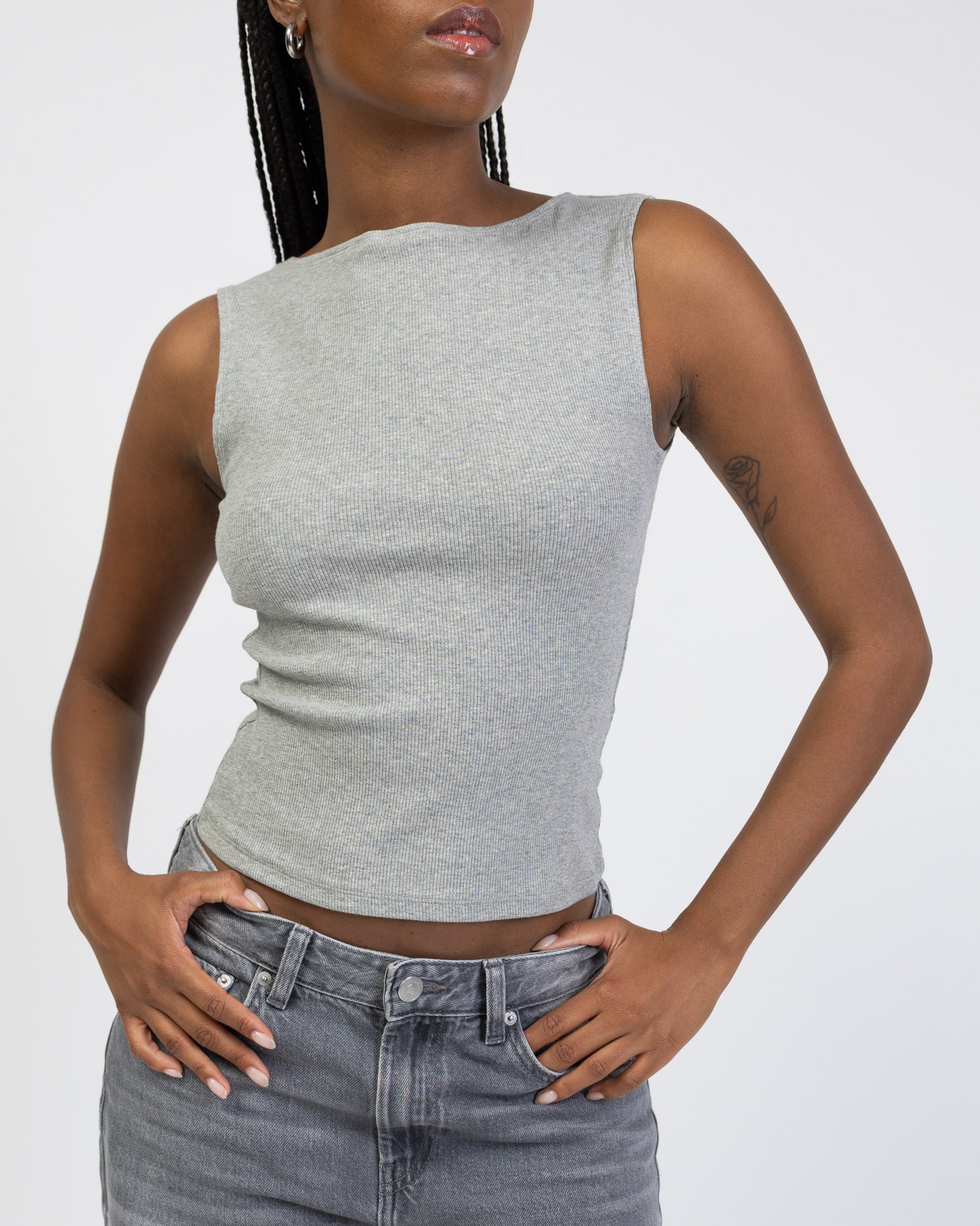 Basic Top mit U-Boot Ausschnitt