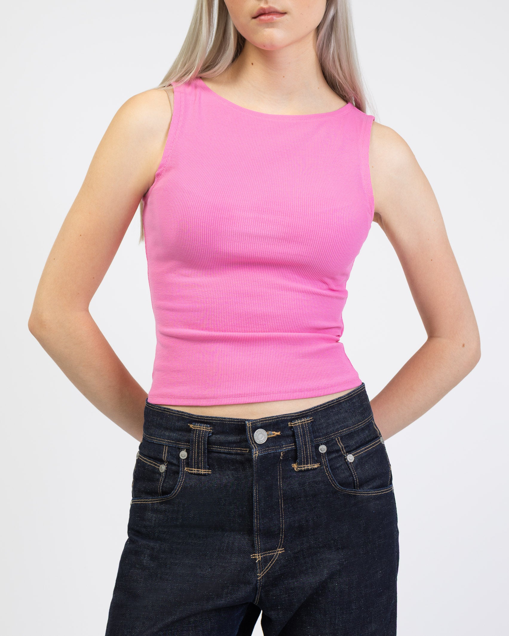 Basic Top mit U-Boot Ausschnitt