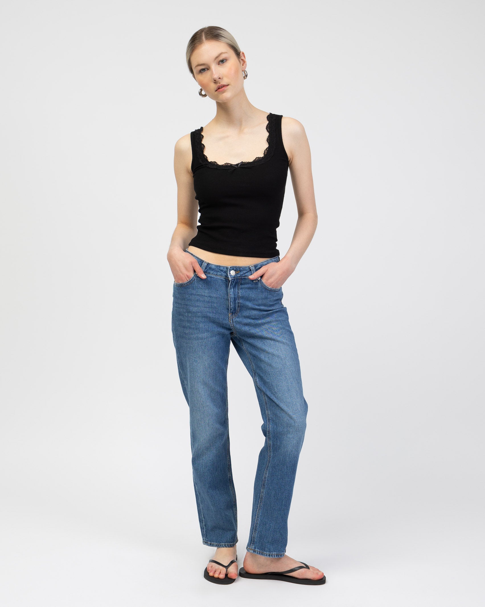 Tanktop mit Spitzendetails