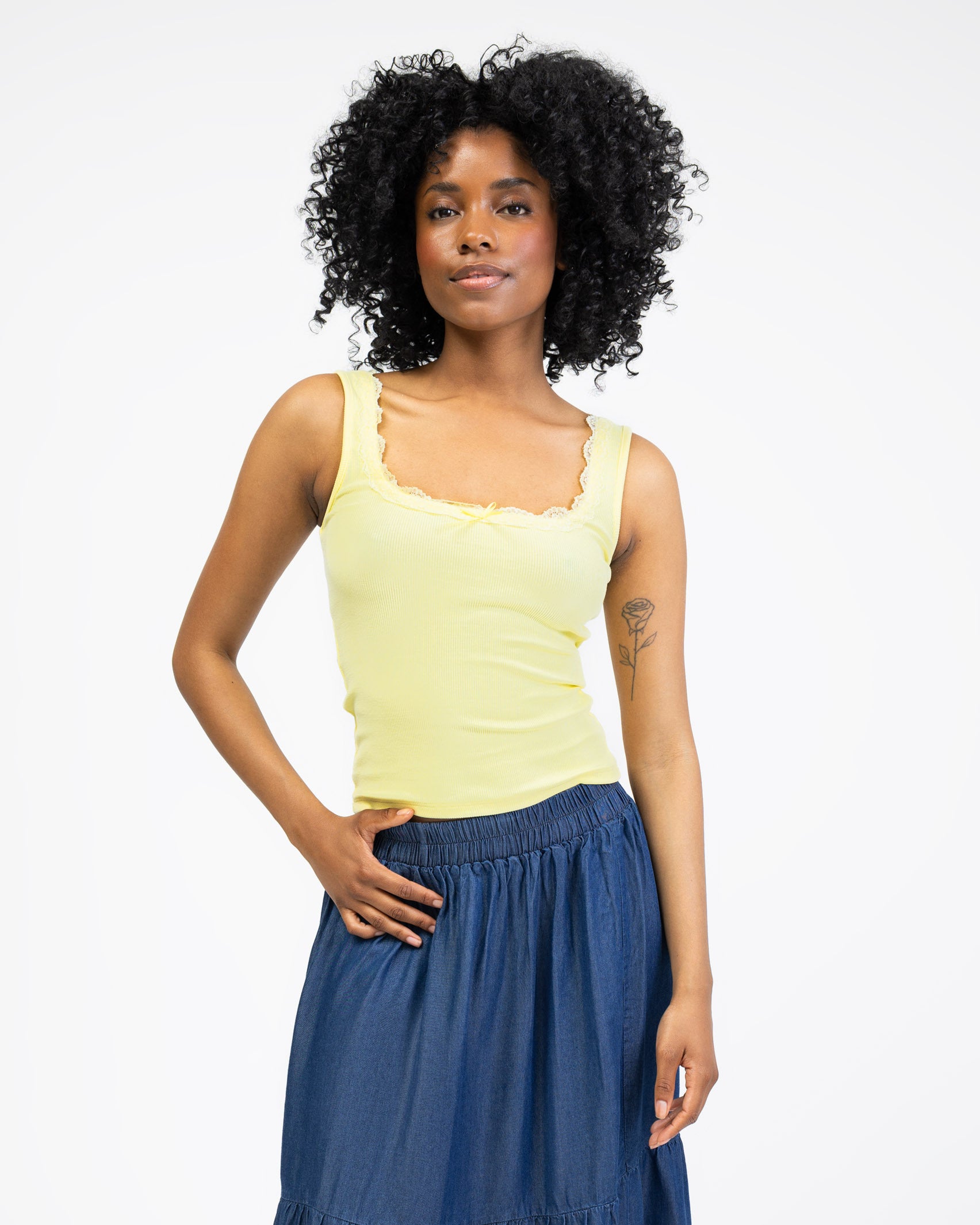 Tanktop mit Spitzendetails