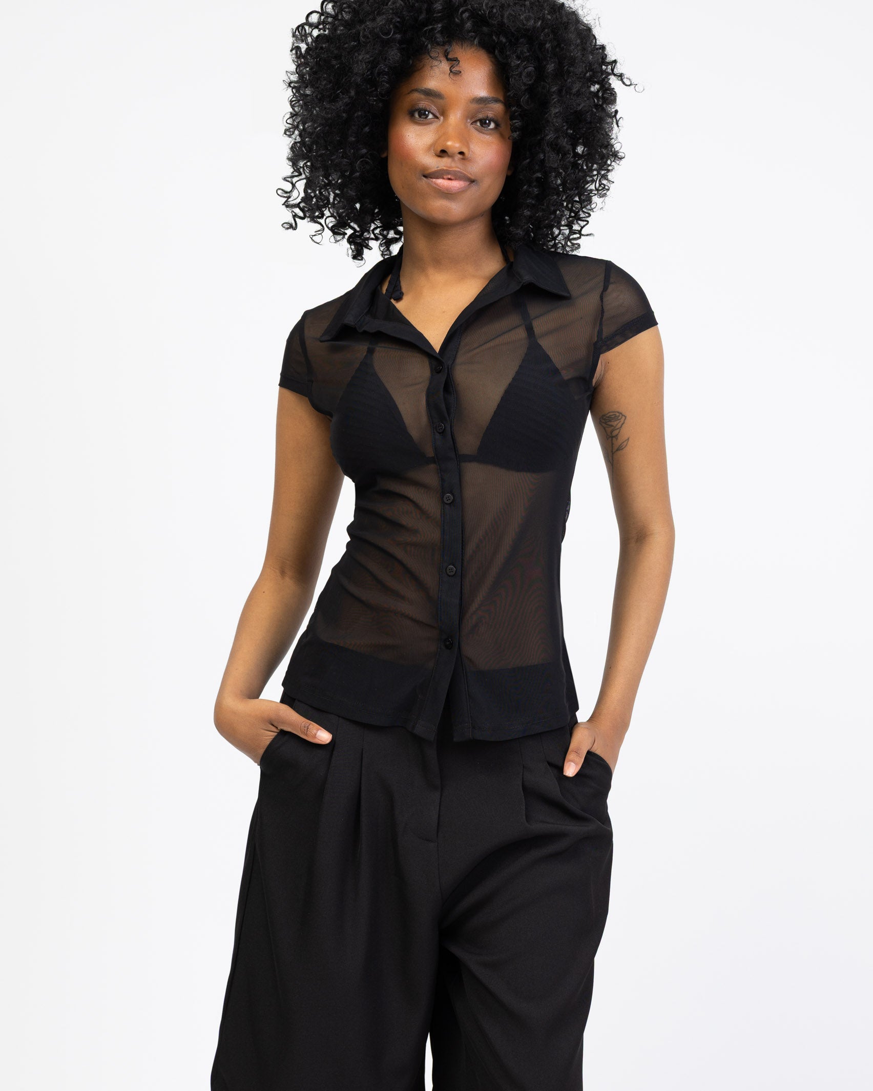 Einfarbige Mesh Kurzarmbluse