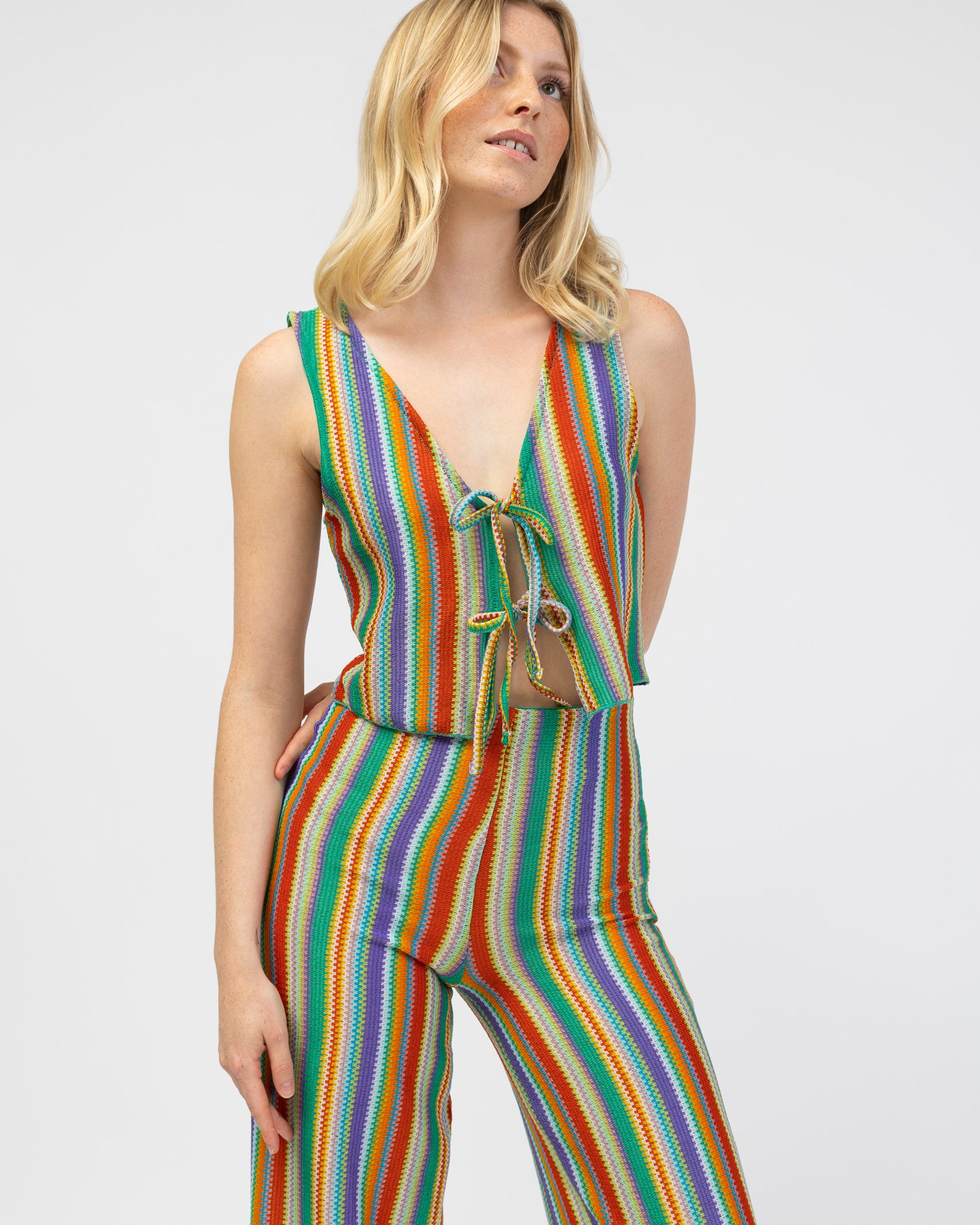 Buntes Top in Häkeloptik