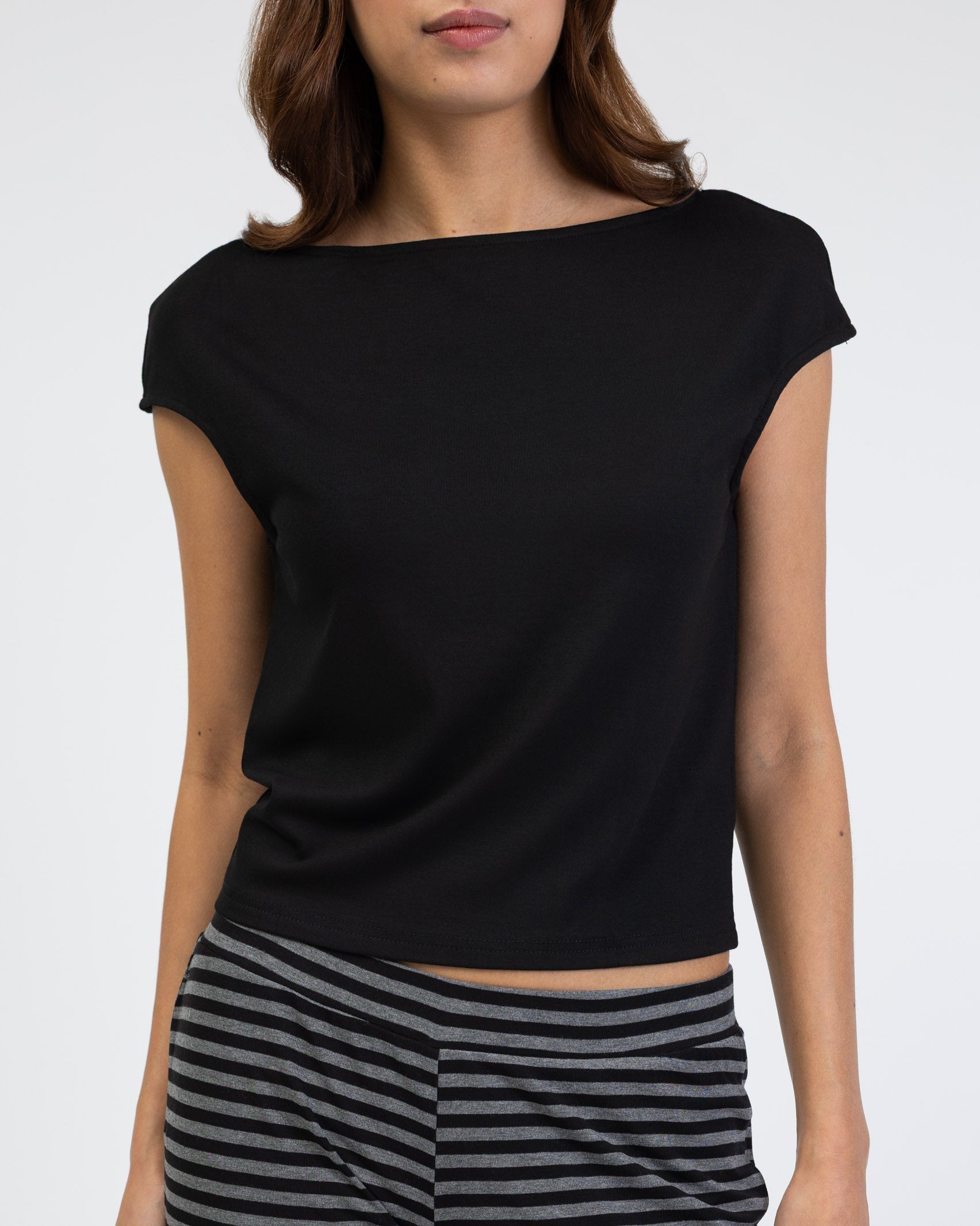 Rückenfreies T-Shirt