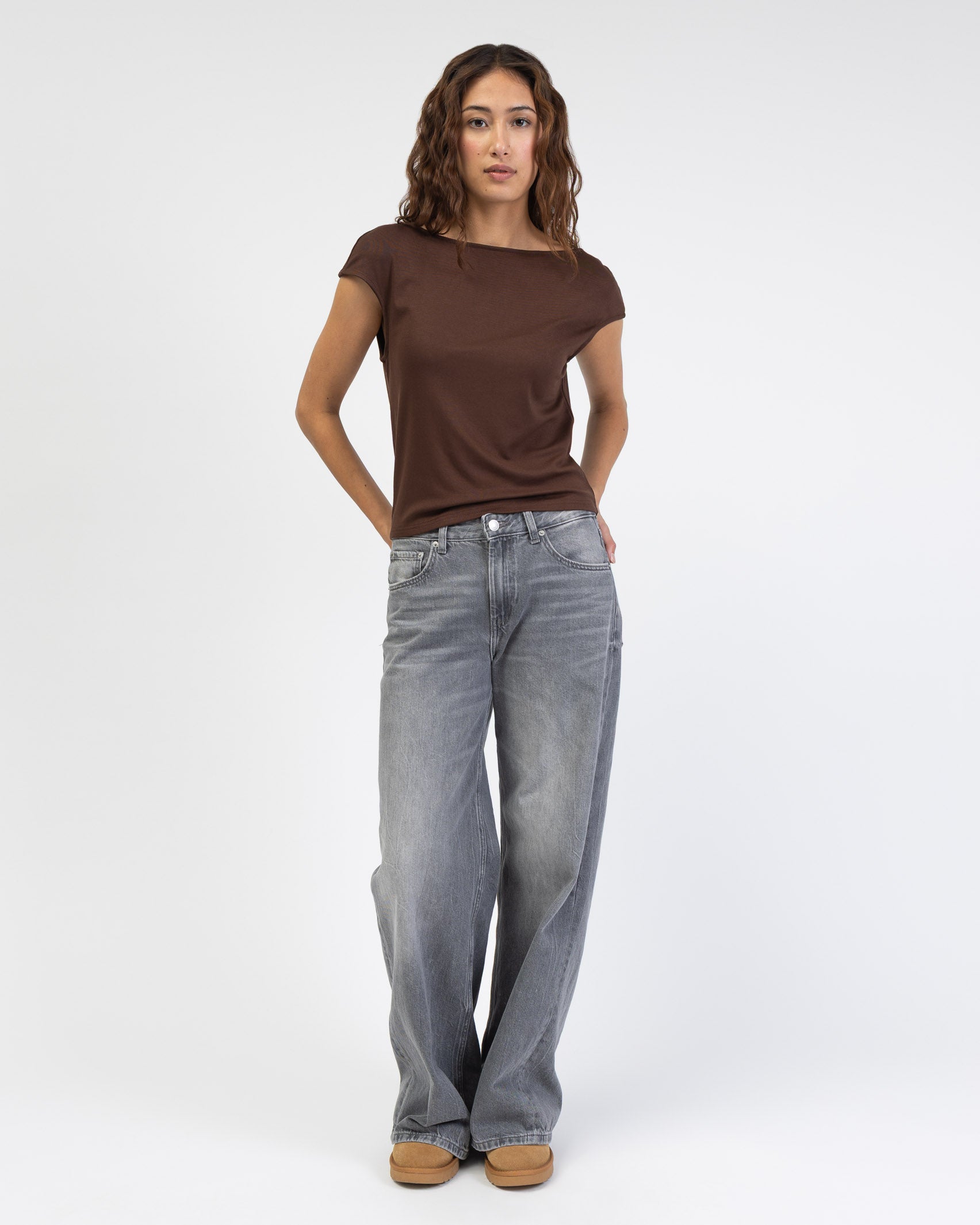 Rückenfreies T-Shirt