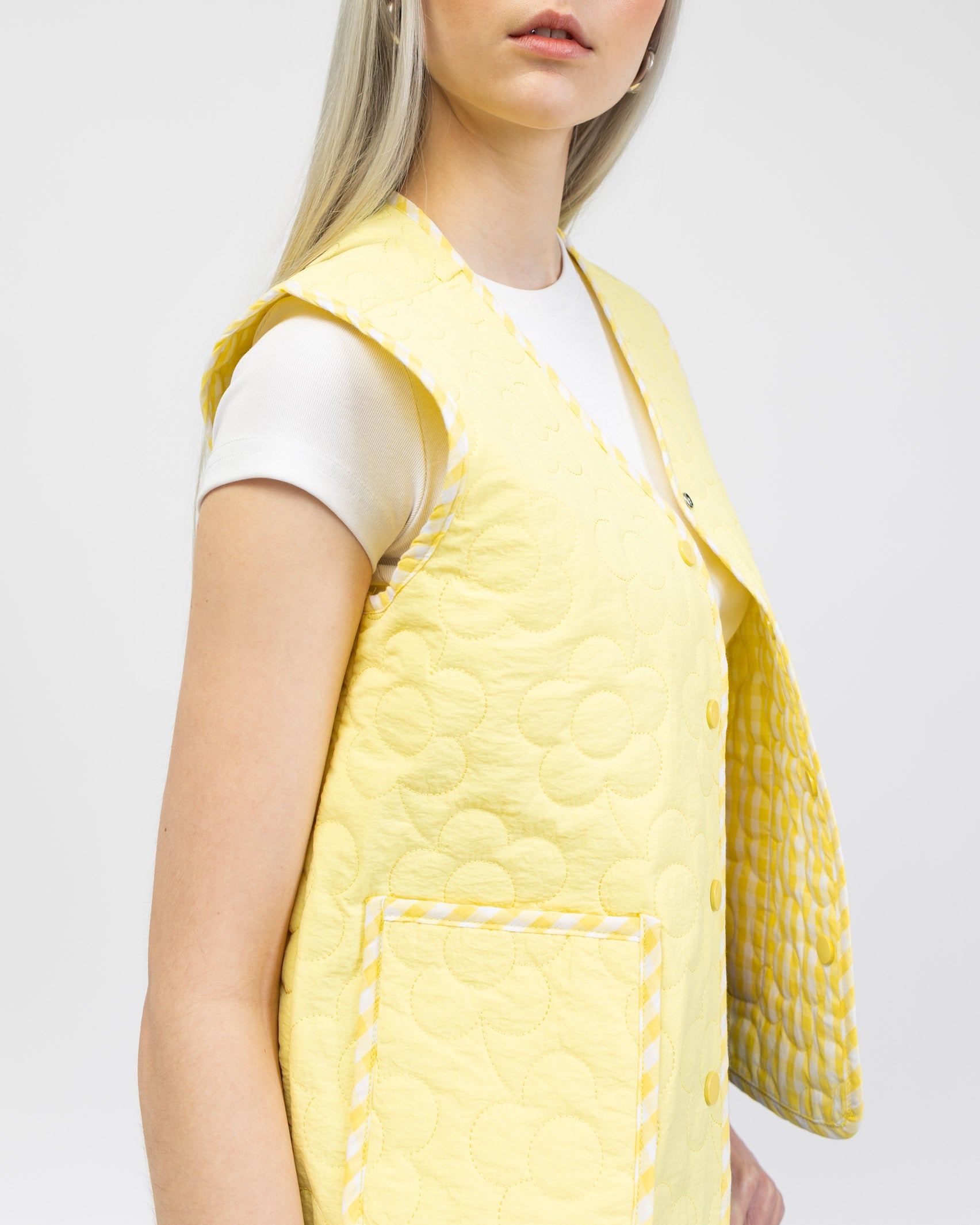 Wendeweste mit Blumenmuster