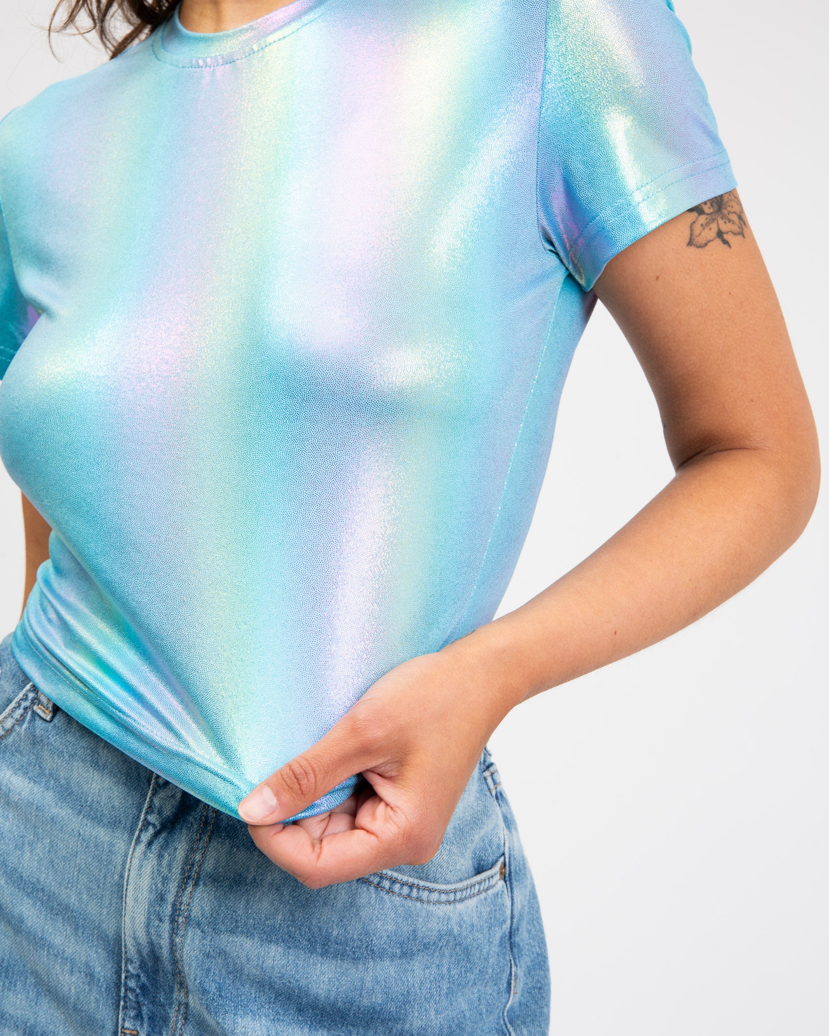 Blaues holografisches T-Shirt