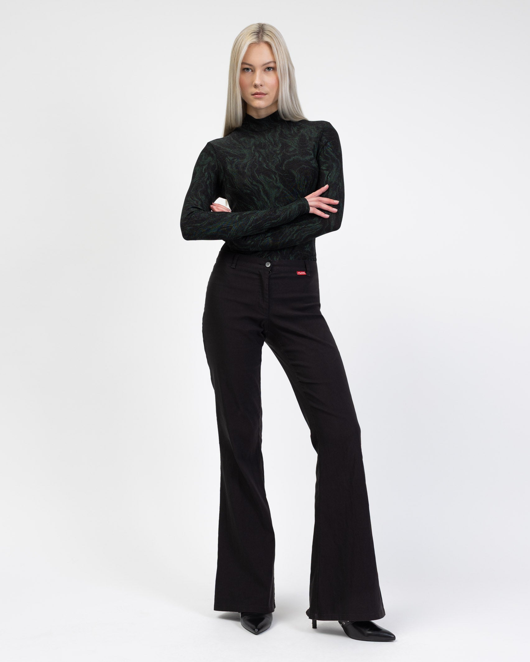 Body mit glitzerndem Marmormuster