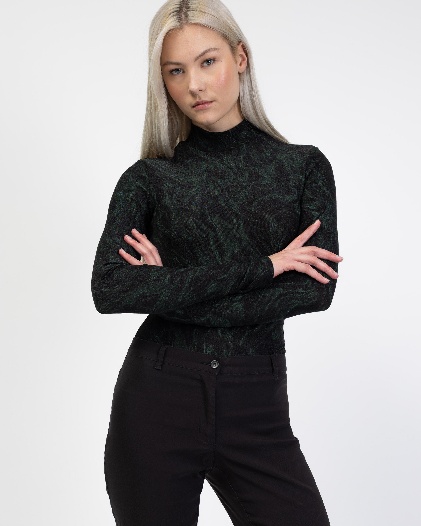 Body mit glitzerndem Marmormuster