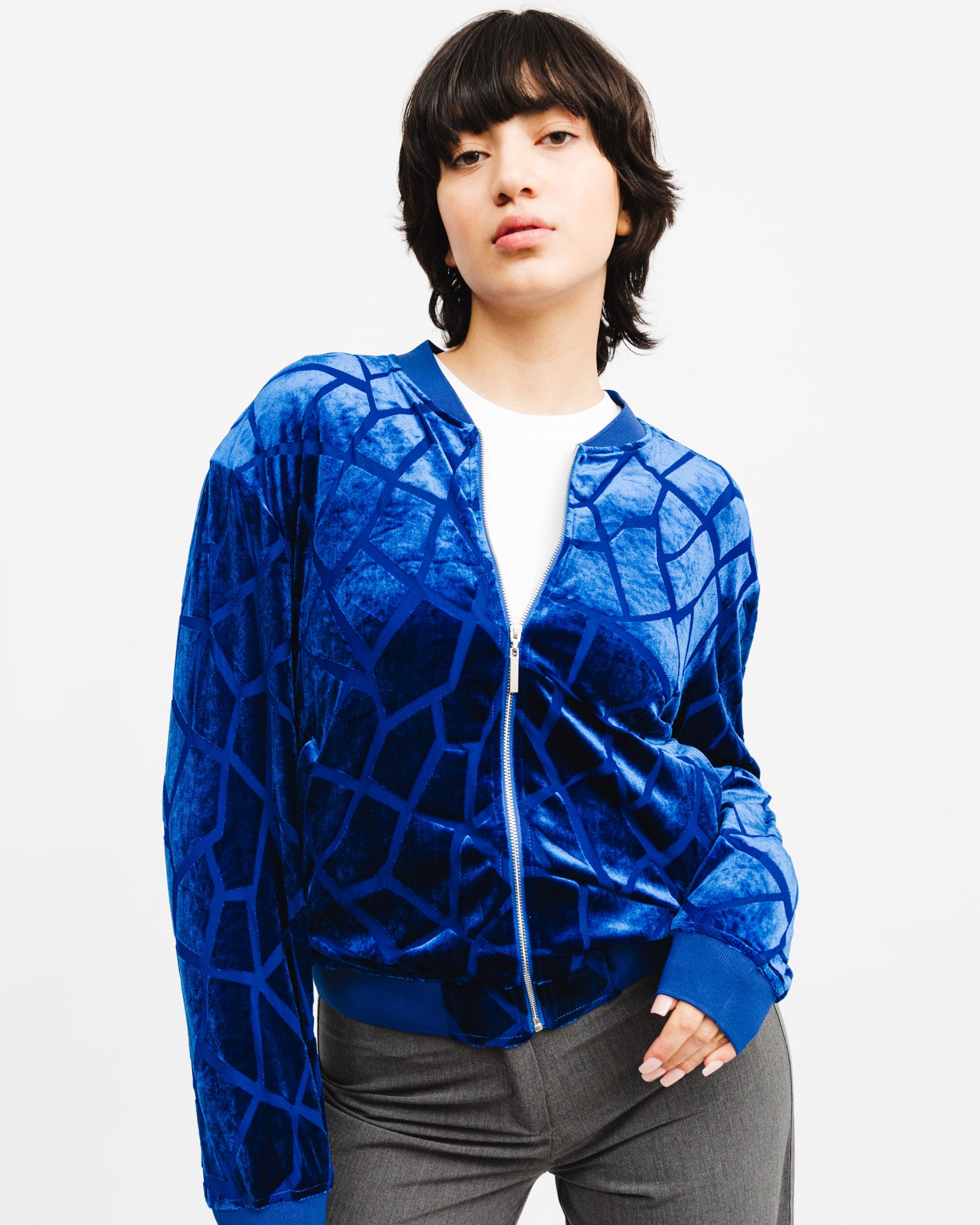 Blouson Jacke mit Giraffenprint aus Samt - Broke + Schön