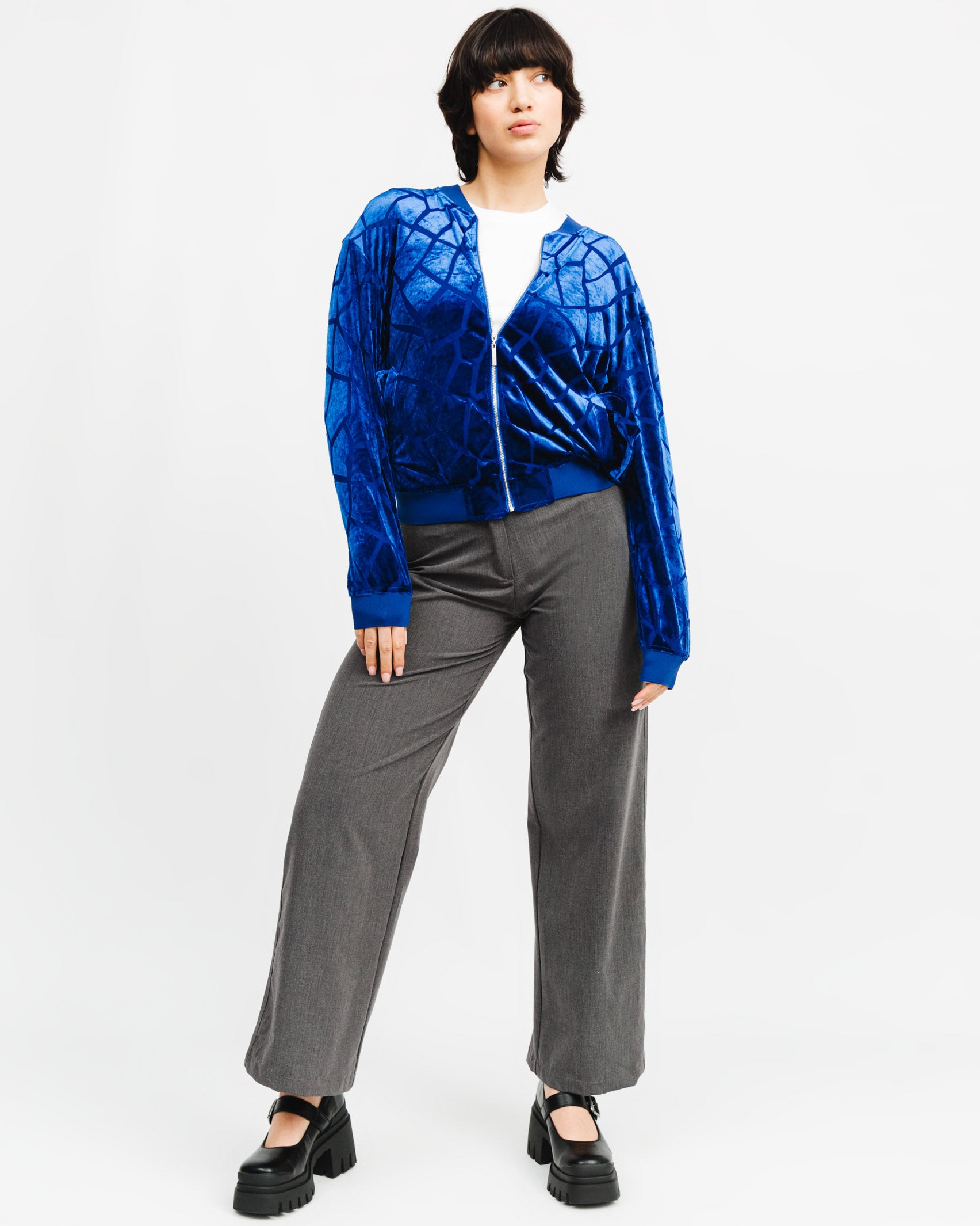 Blouson Jacke mit Giraffenprint aus Samt - Broke + Schön