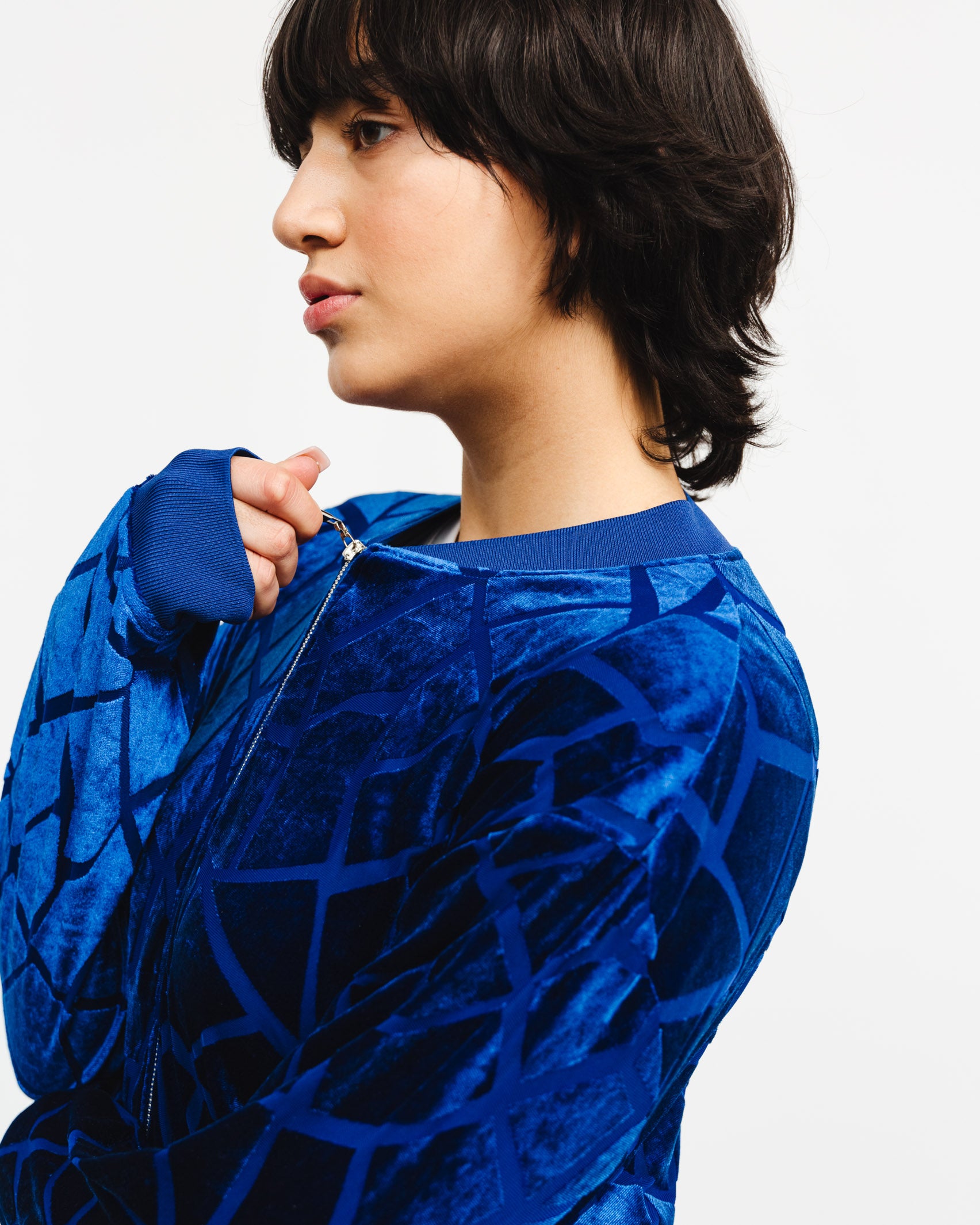 Blouson Jacke mit Giraffenprint aus Samt - Broke + Schön