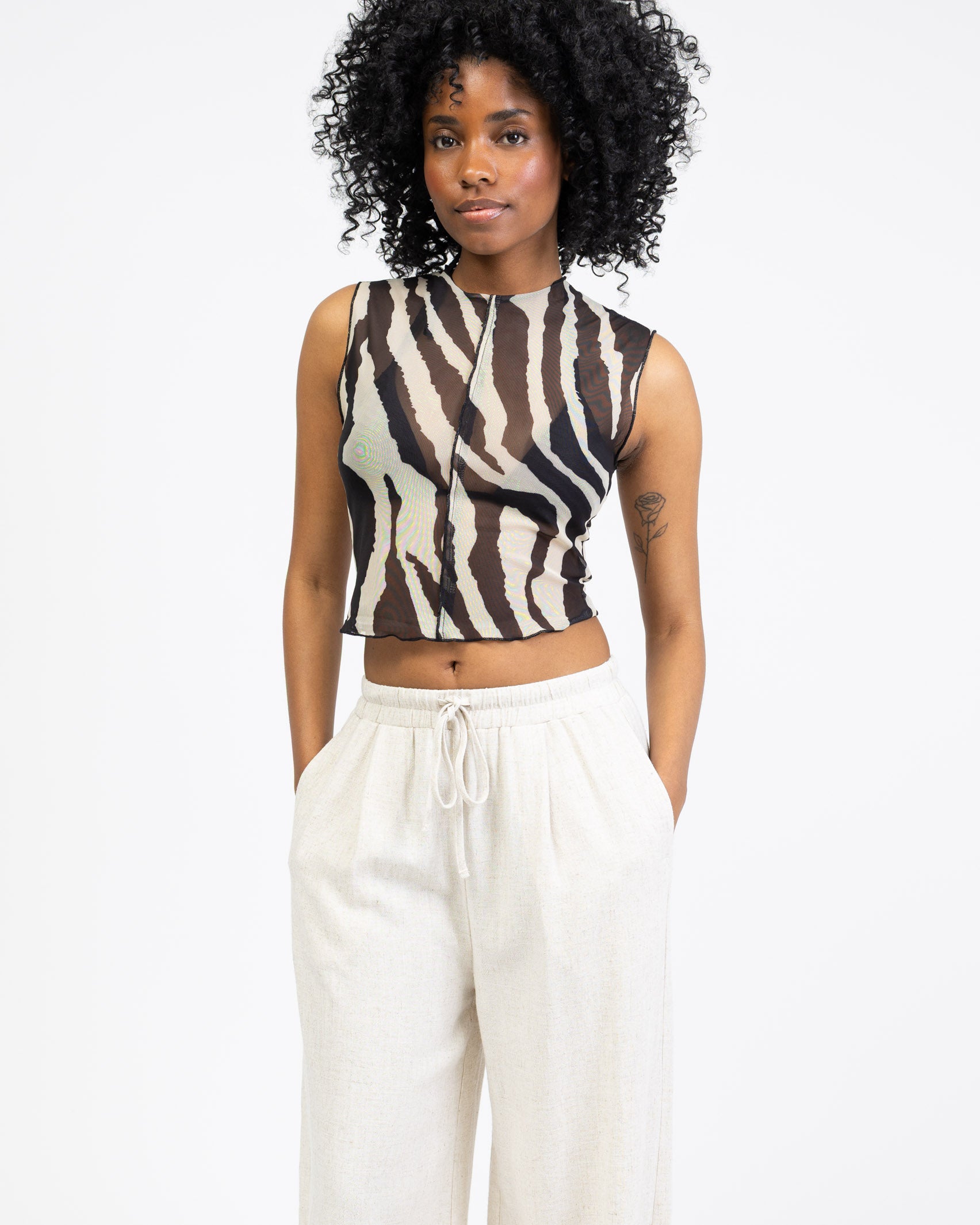 Mesh Top mit gecracktem Muster