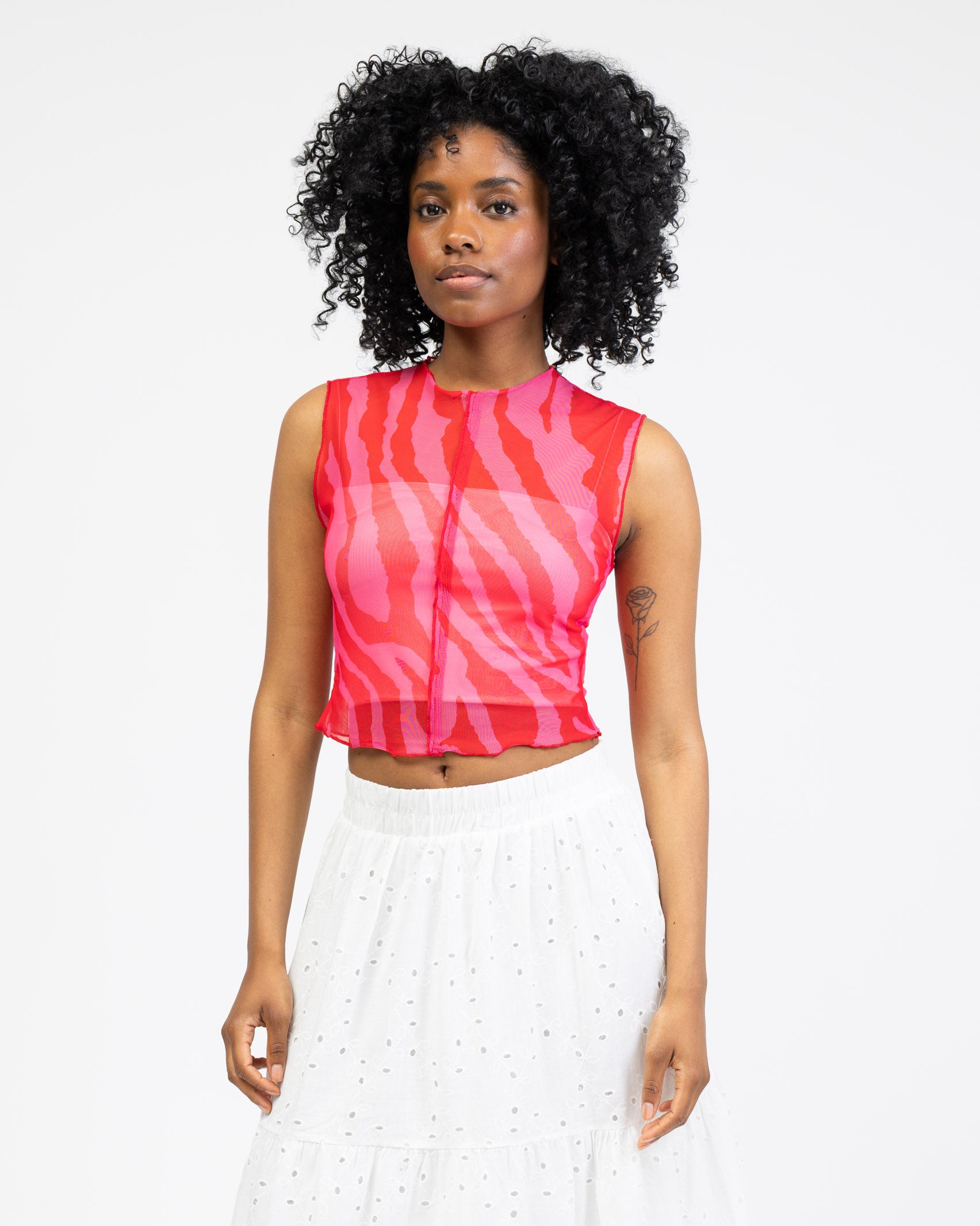 Mesh Top mit gecracktem Muster