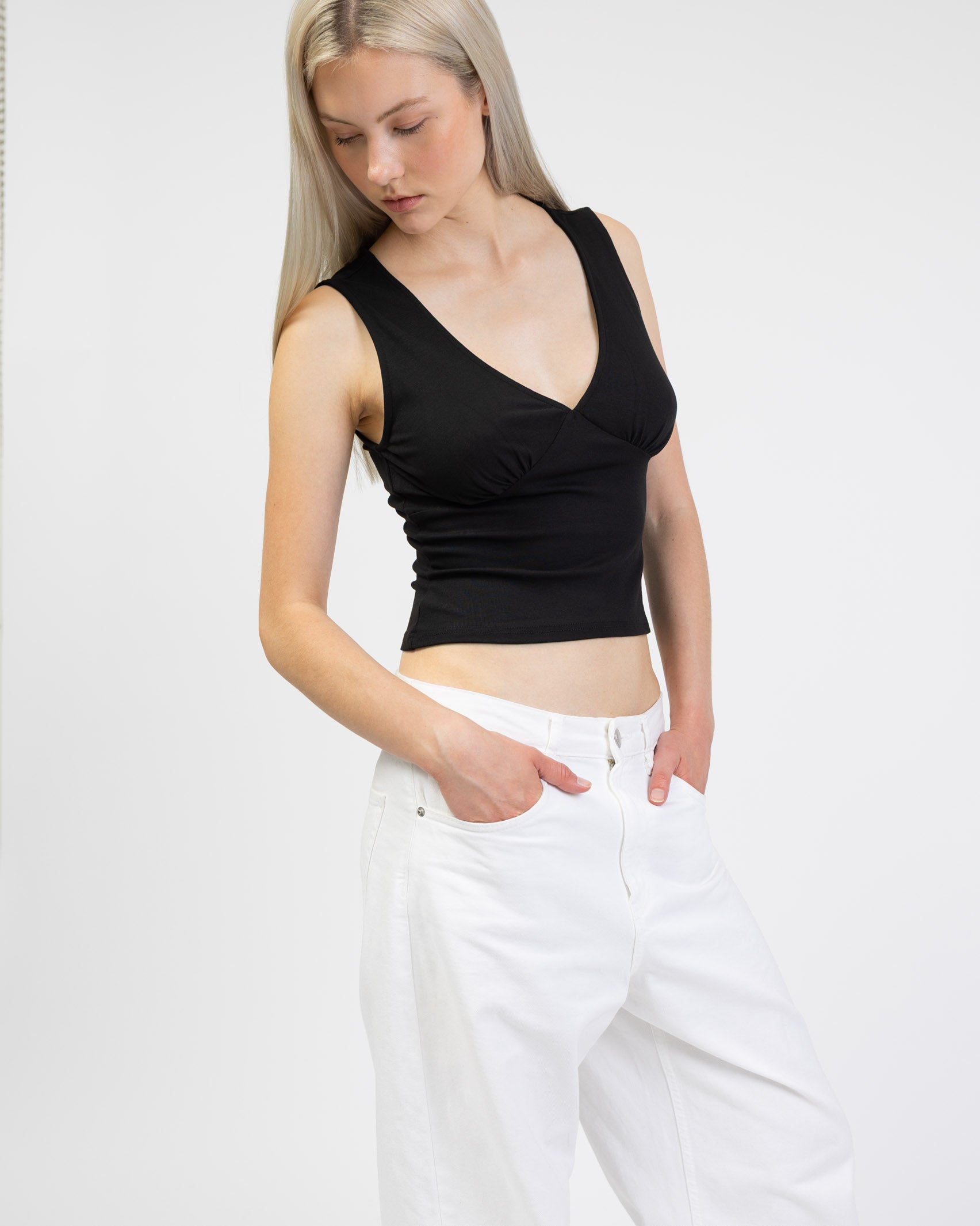 Basic Top mit V-Ausschnitt