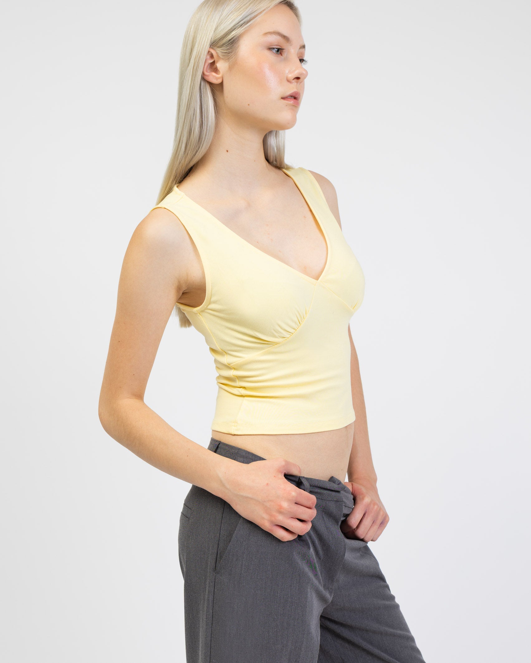 Basic Top mit V-Ausschnitt