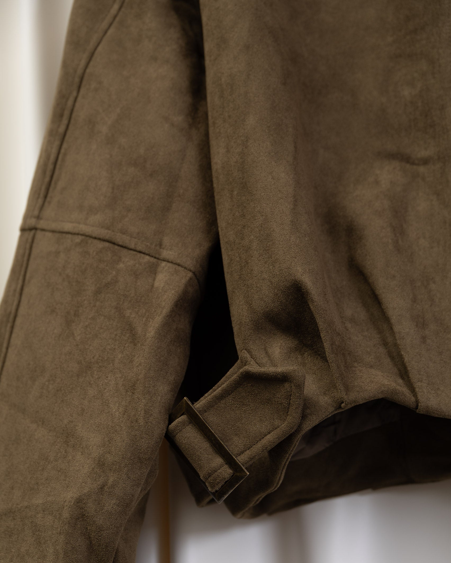 Bomberjacke in Wildlederoptik