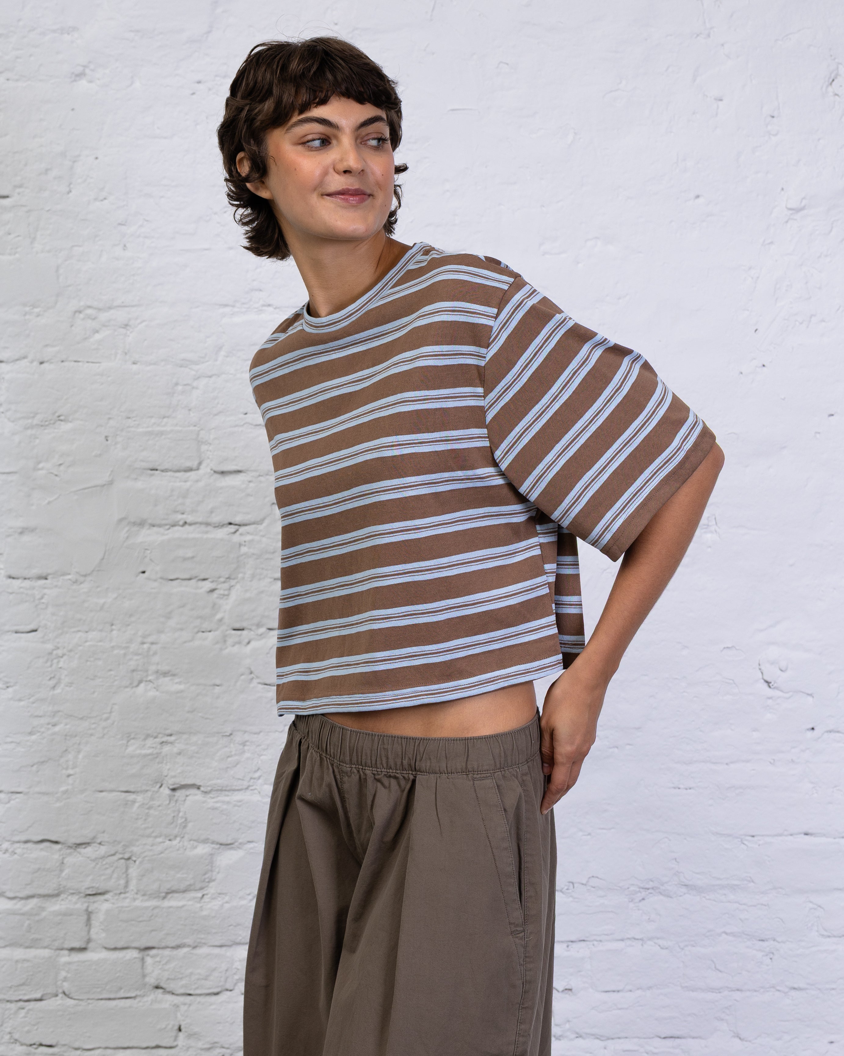 Crop T-Shirt mit Streifen