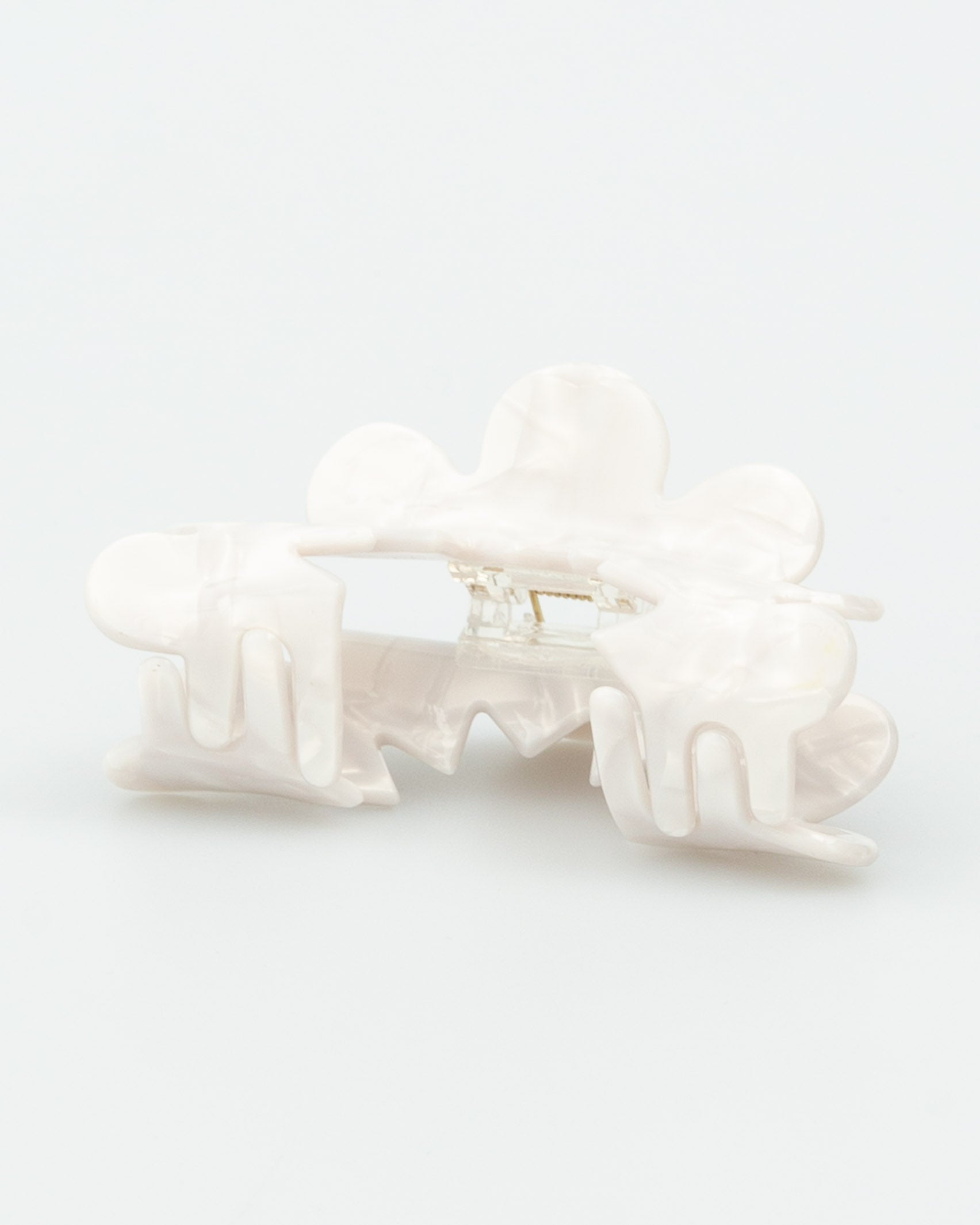 Abstrakter weißer Haarclip