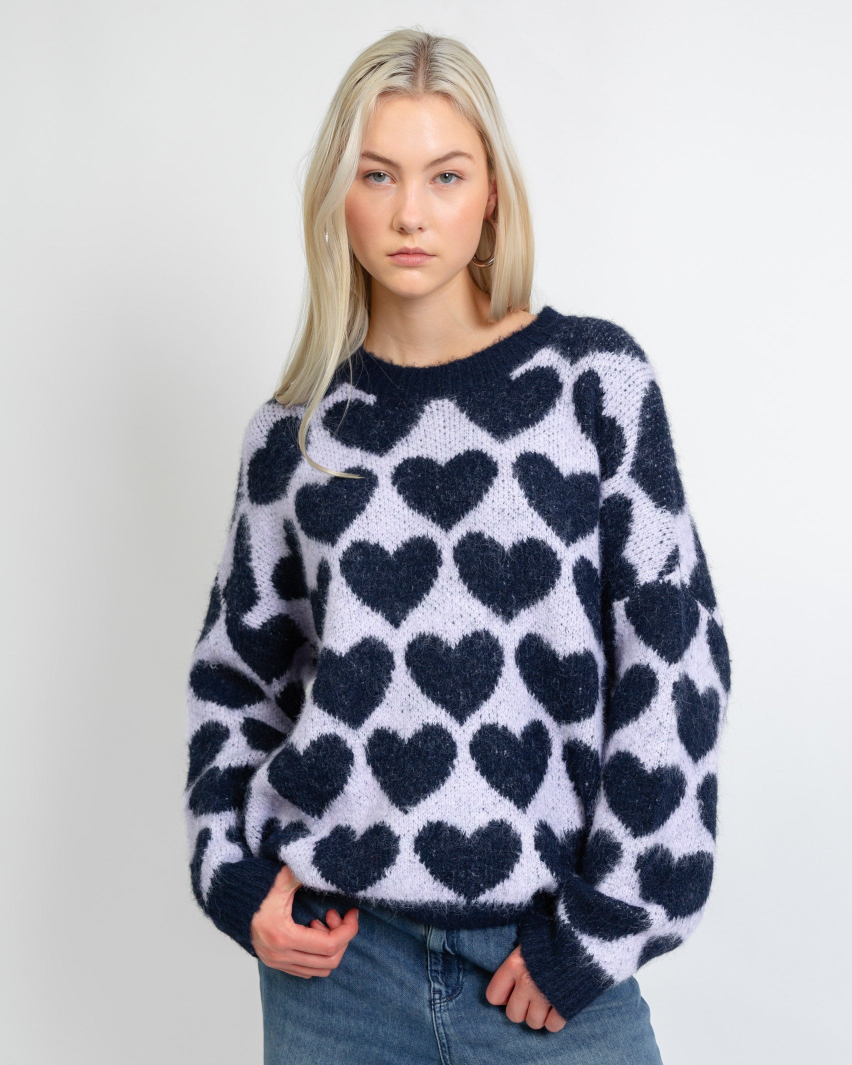 Oversize Pullover mit Herzmuster