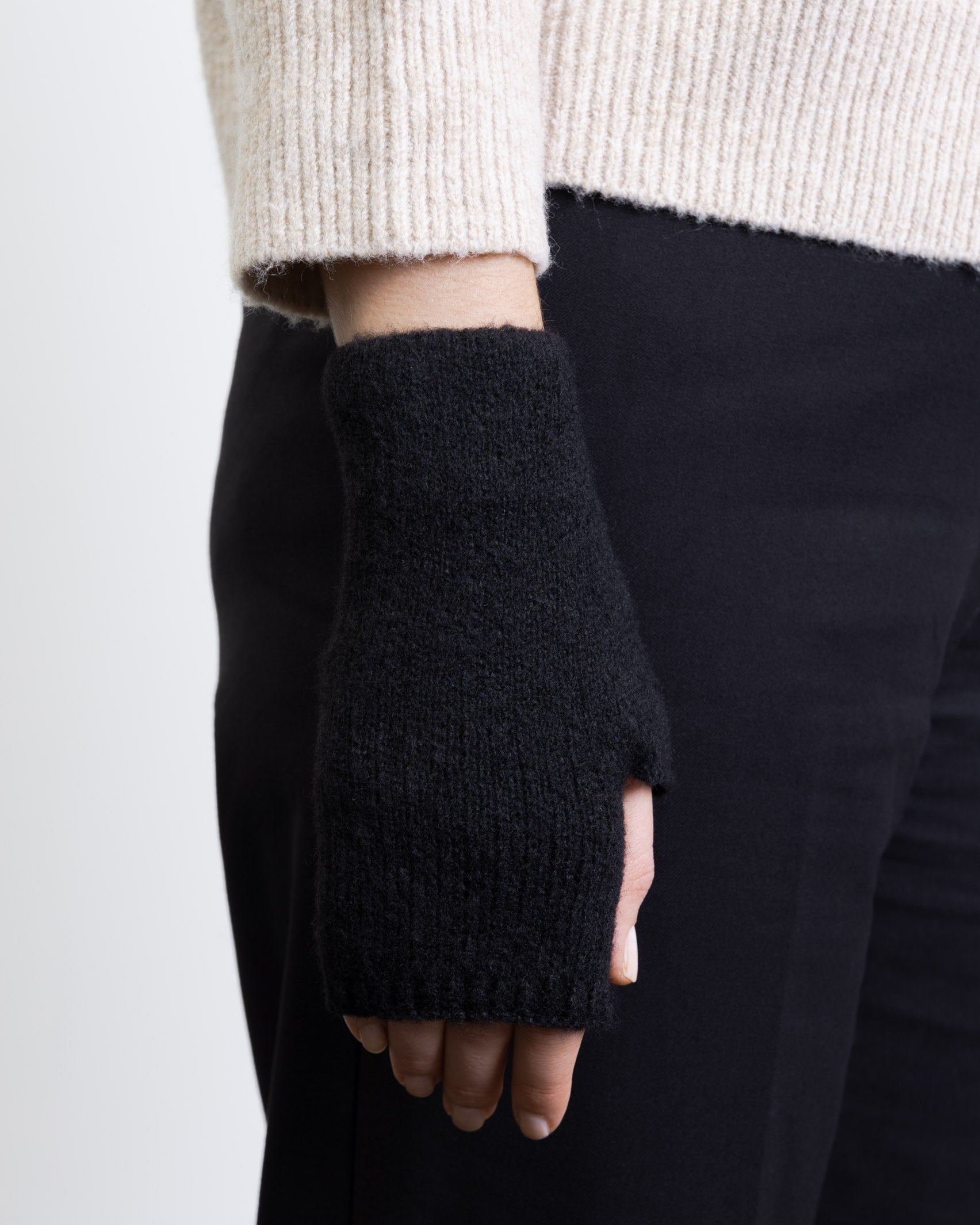 Weiche Strickhandstulpen