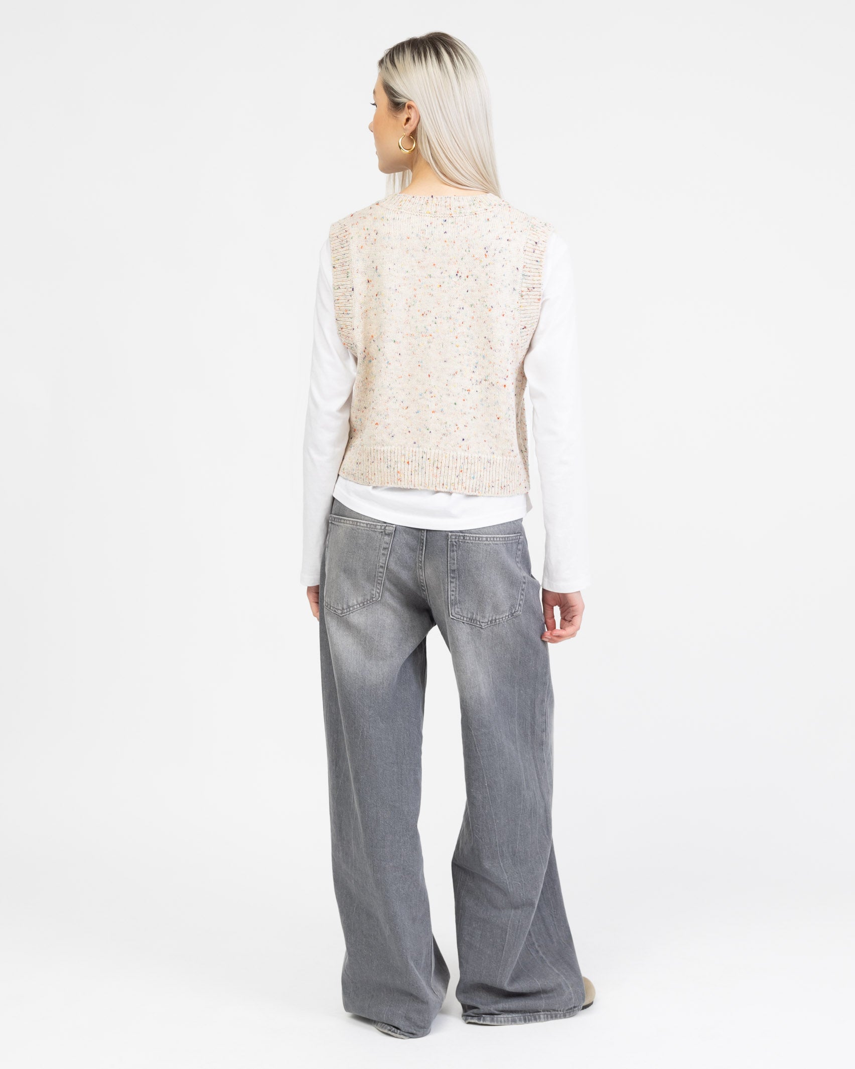 Strickweste mit Konfettiprint