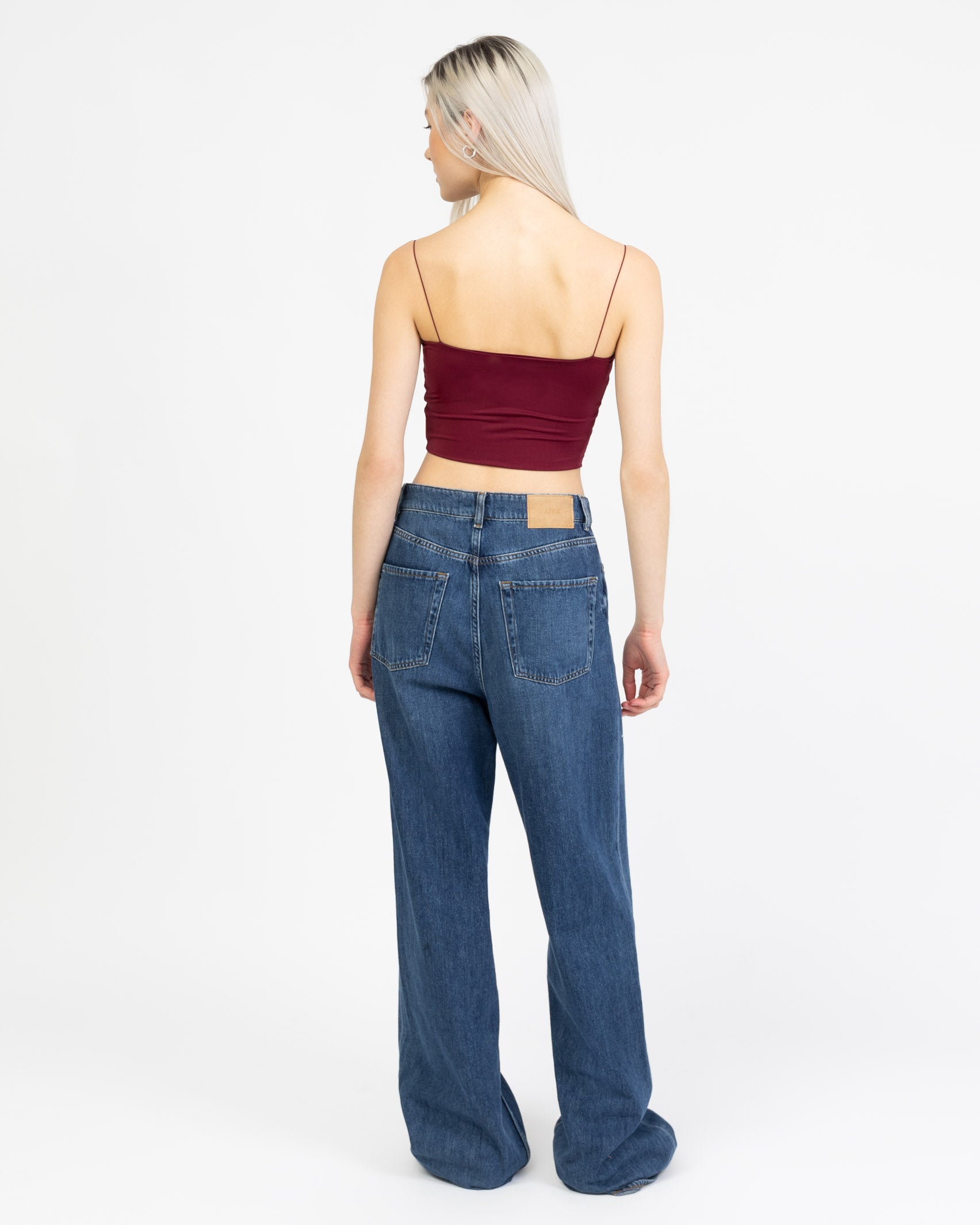 Crop Top mit dünnen Spaghettiträgern