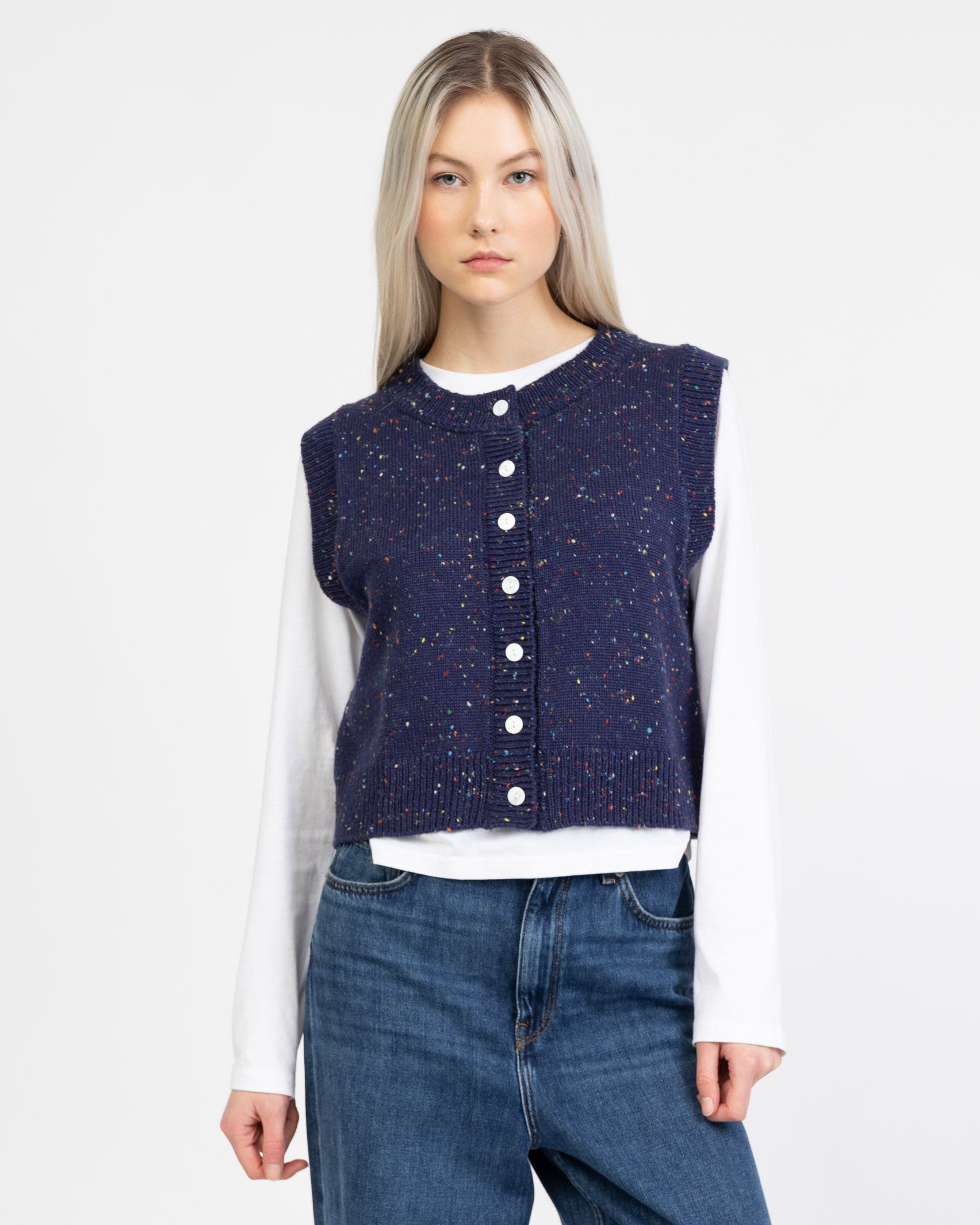 Strickweste mit Konfettiprint