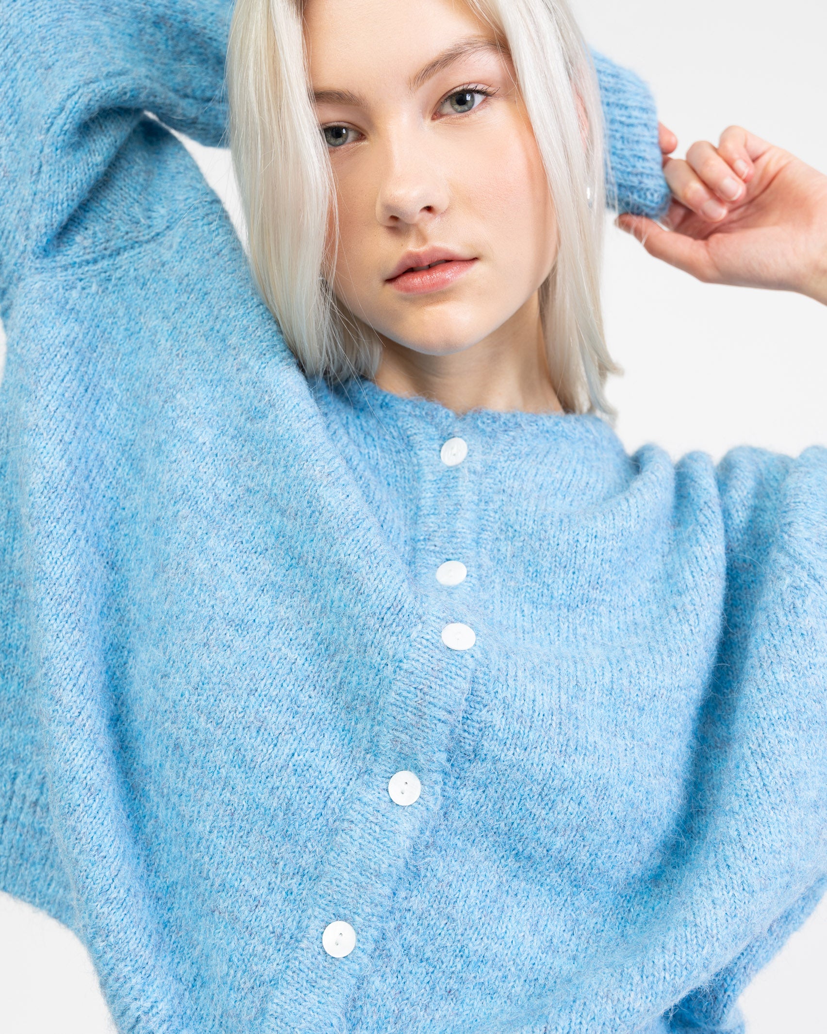 Weiche lockere Strickjacke