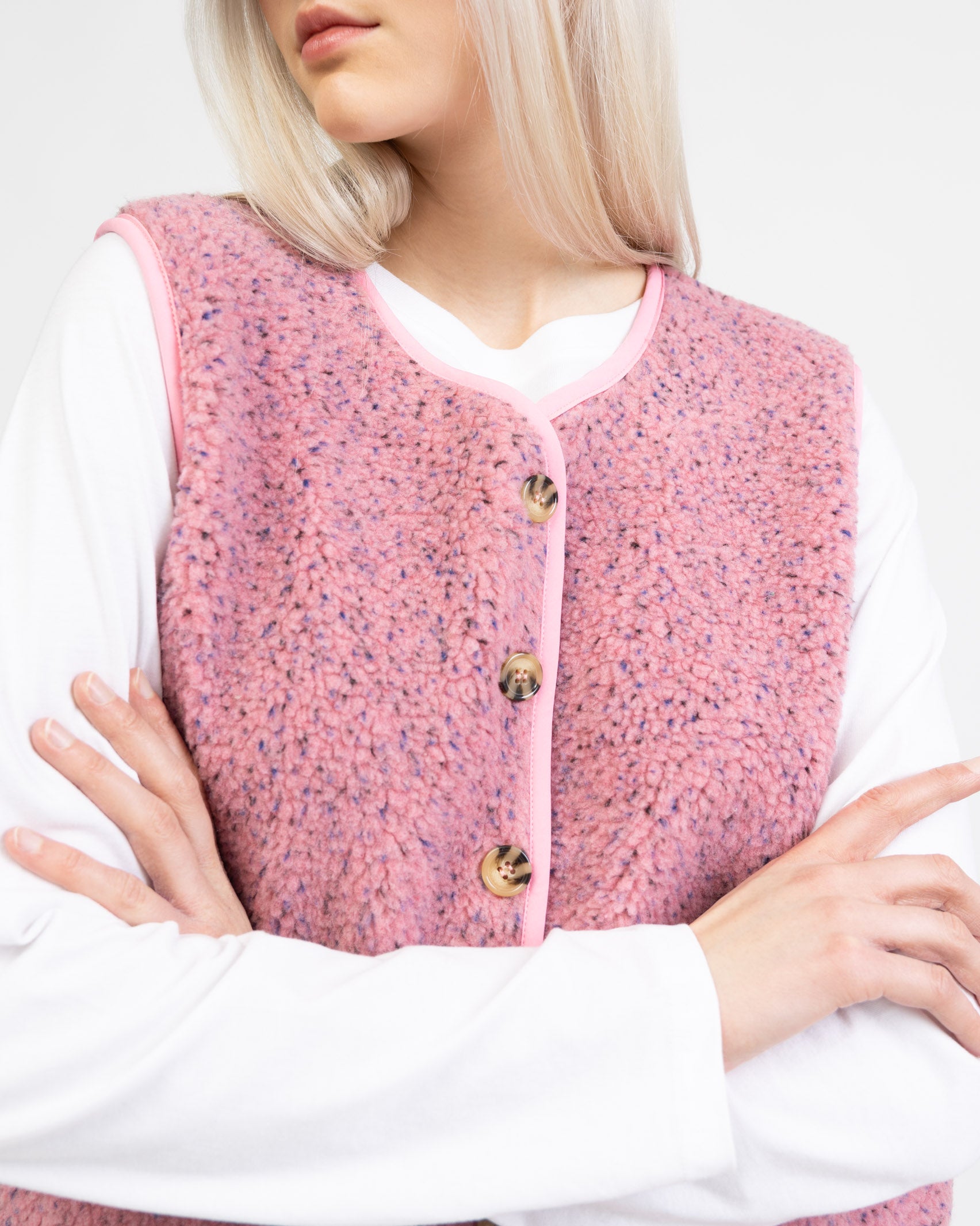 Teddy Weste mit Konfettiprint