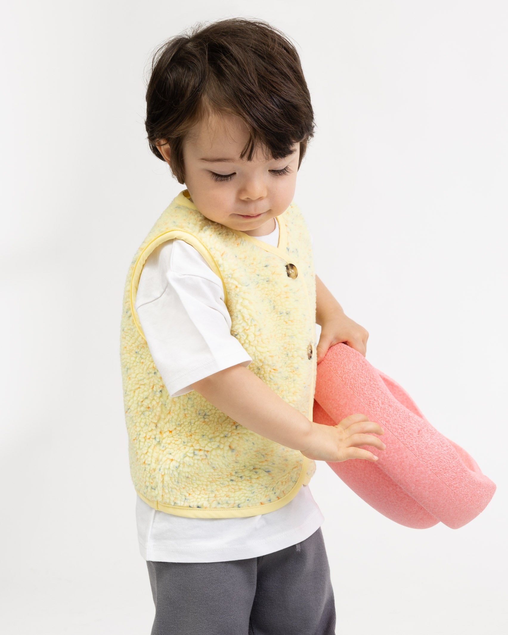 Teddy Kinderweste mit Konfettiprint