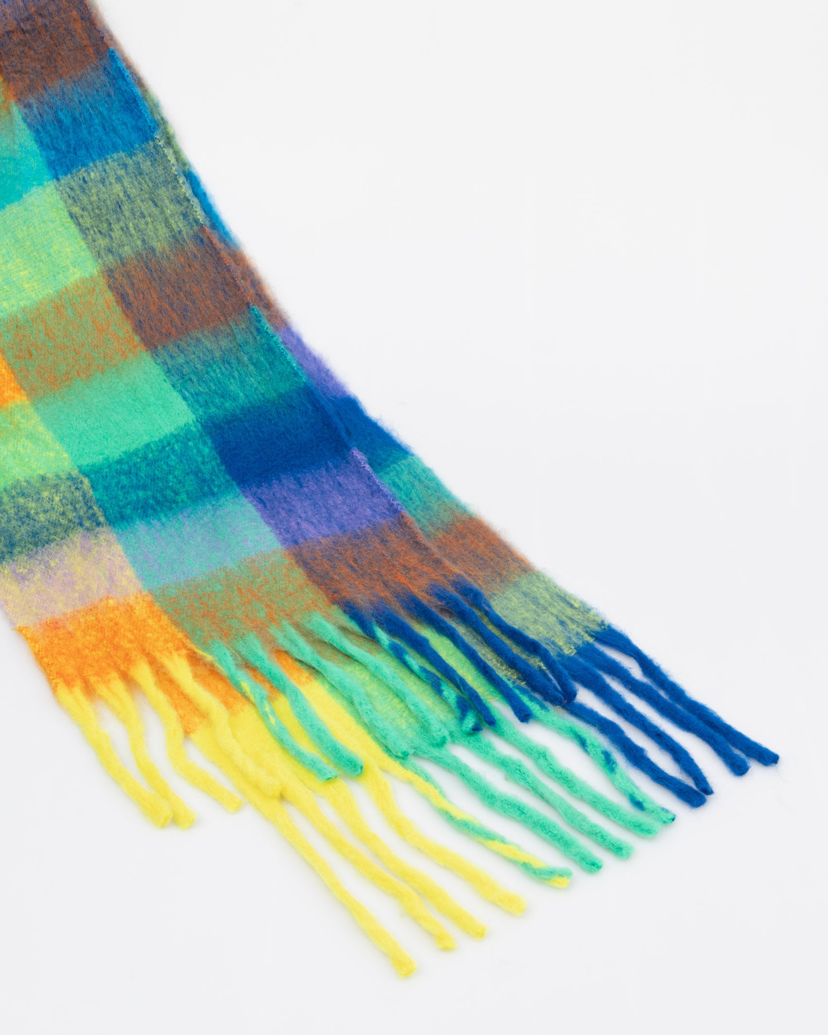 Breiter Schal mit Karomuster