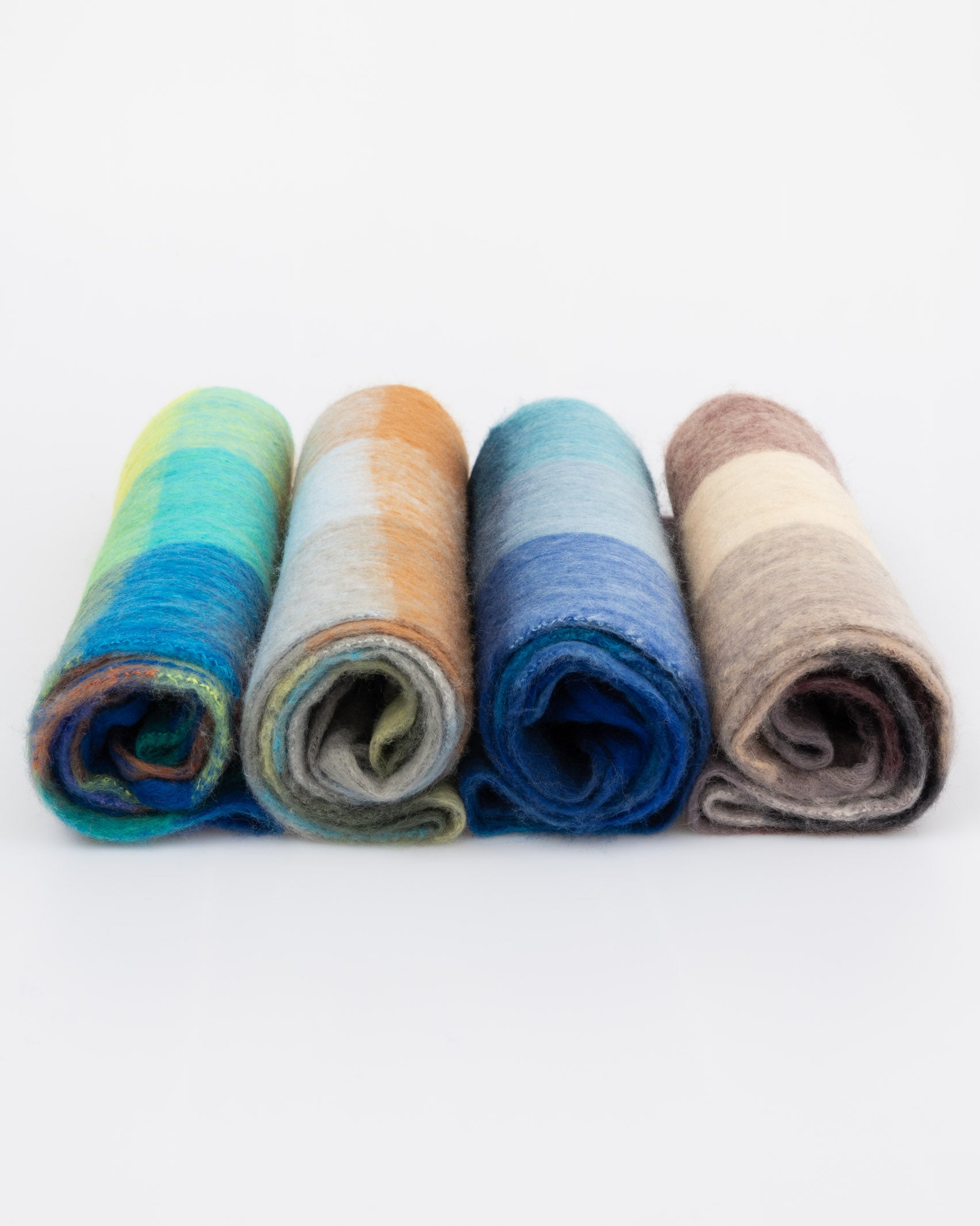 Breiter Schal mit Karomuster