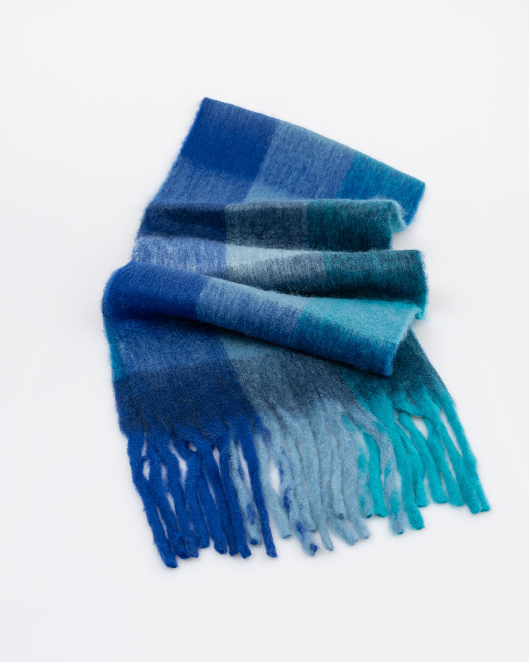 Breiter Schal mit Karomuster