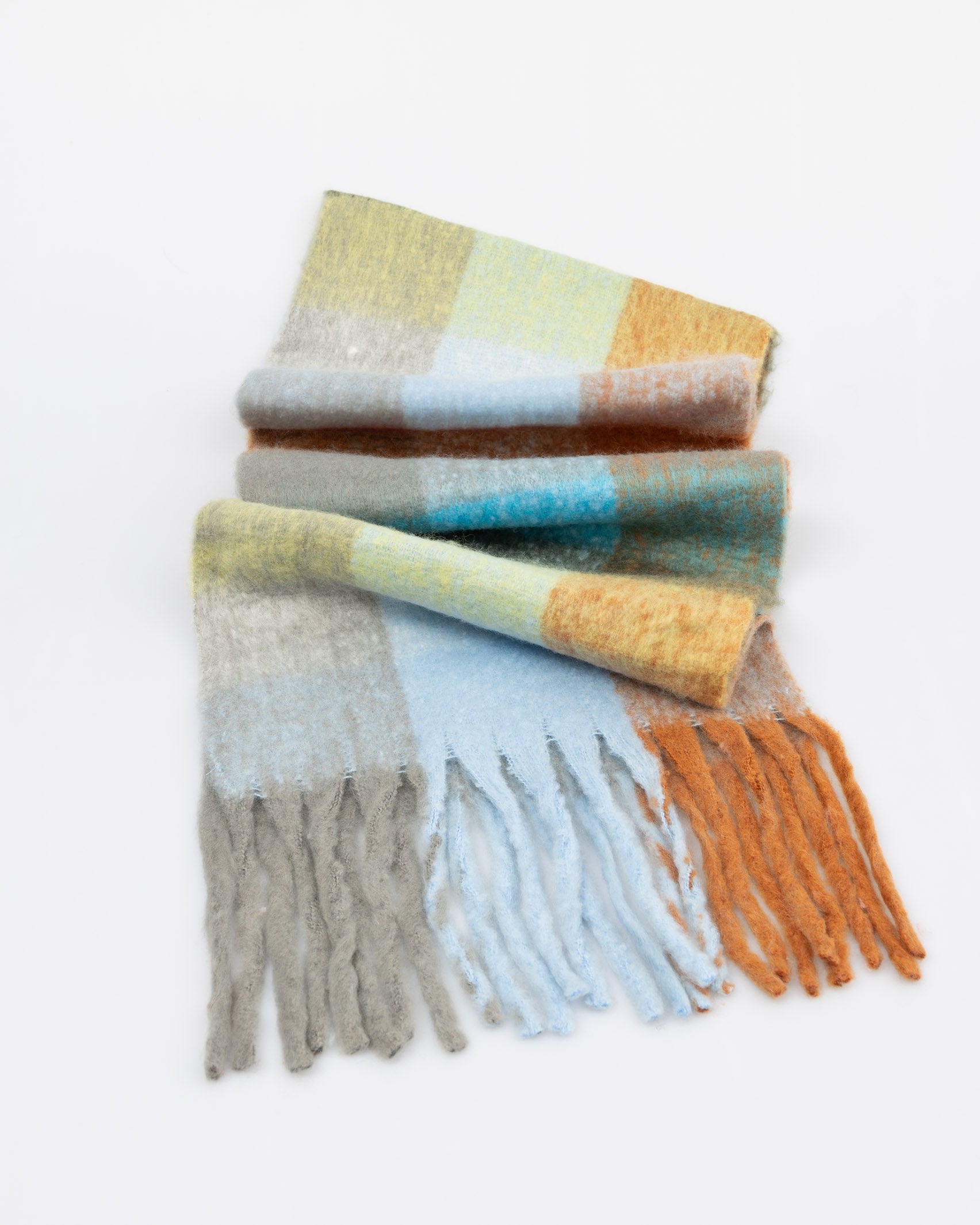 Breiter Schal mit Karomuster