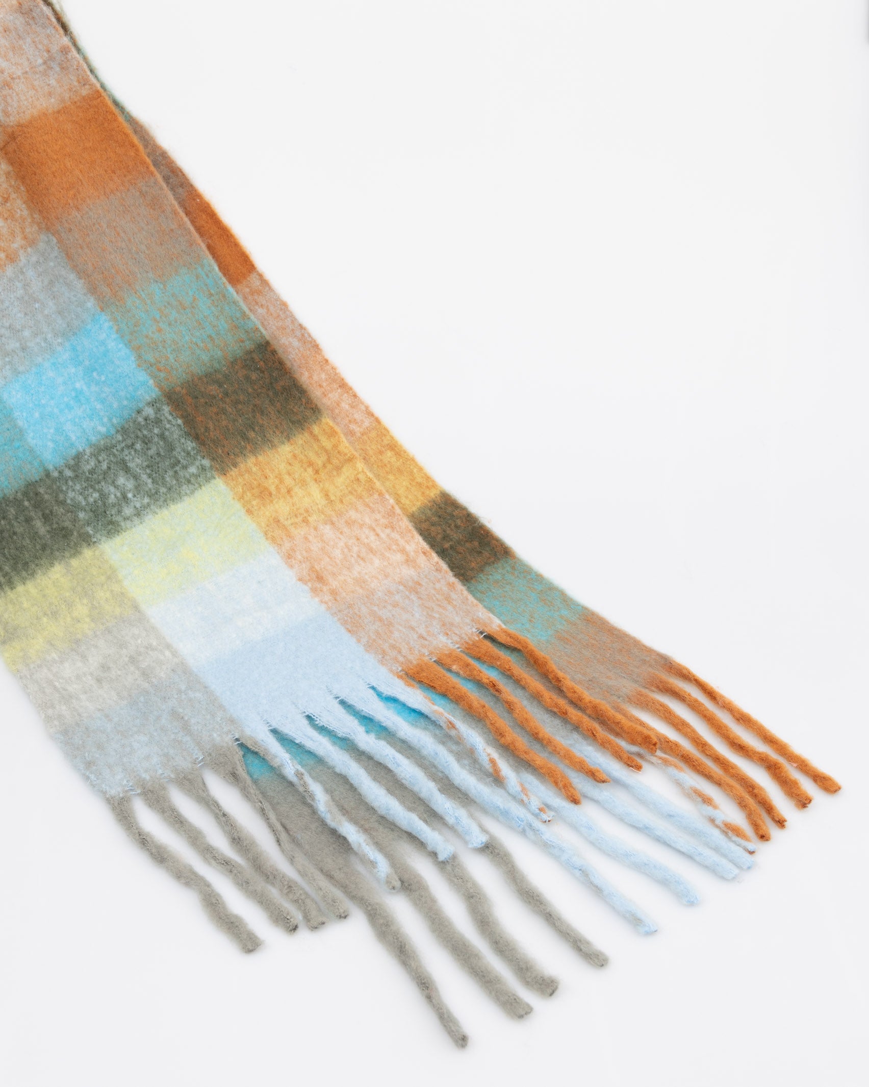 Breiter Schal mit Karomuster