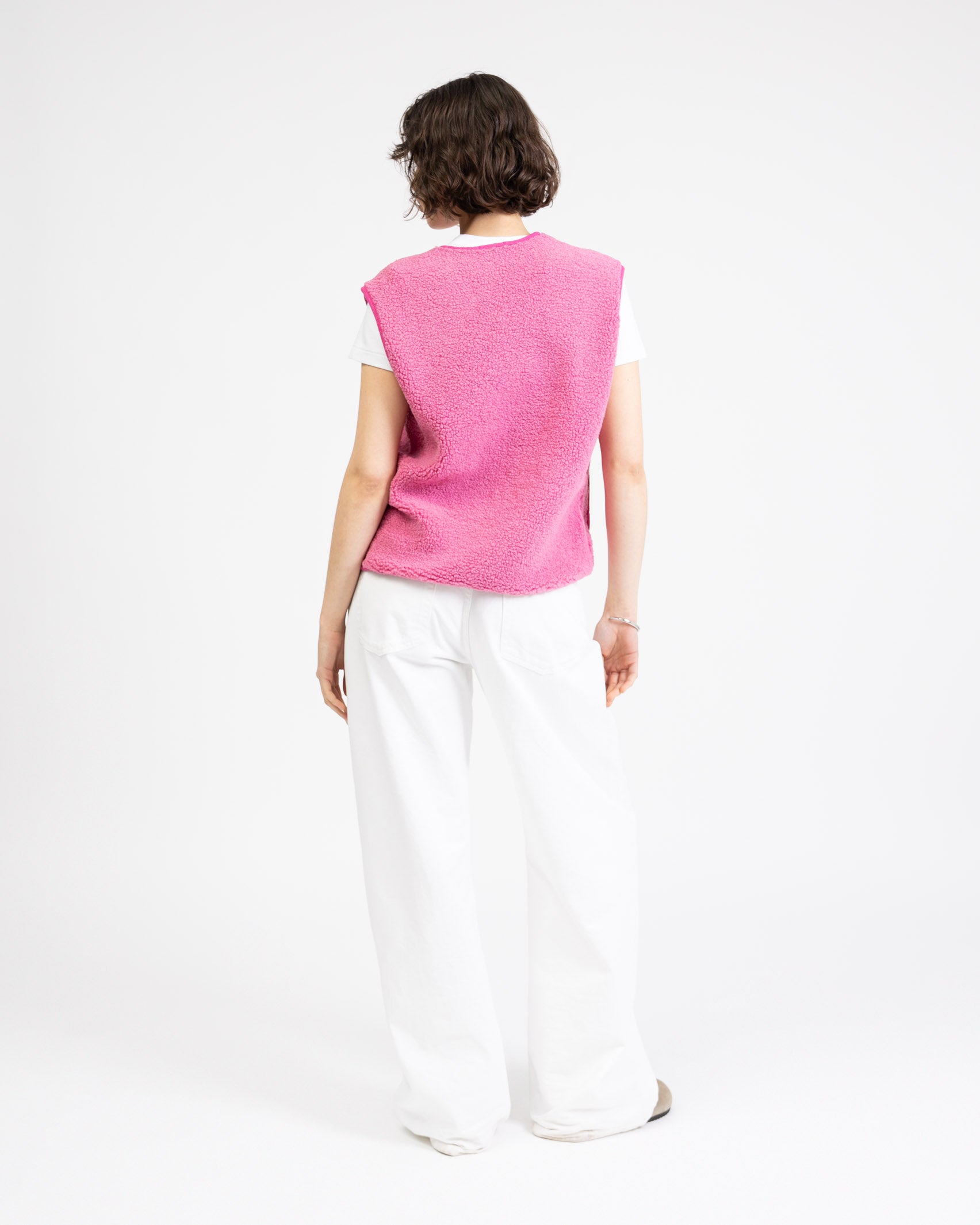 Teddy Weste mit Kontrastnähten