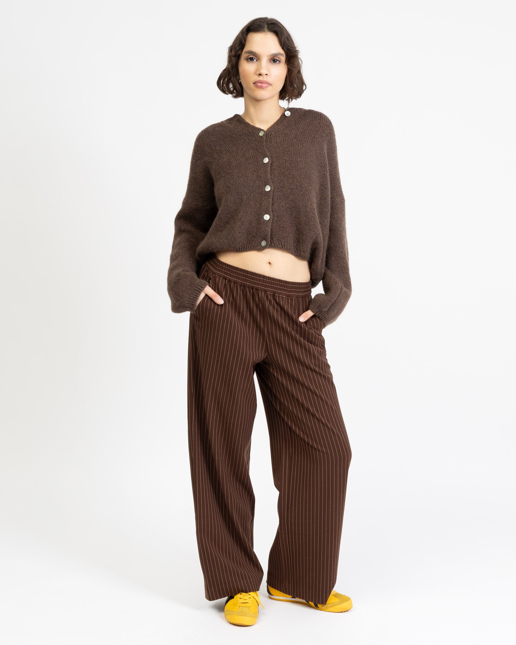 Weite gestreifte Hose