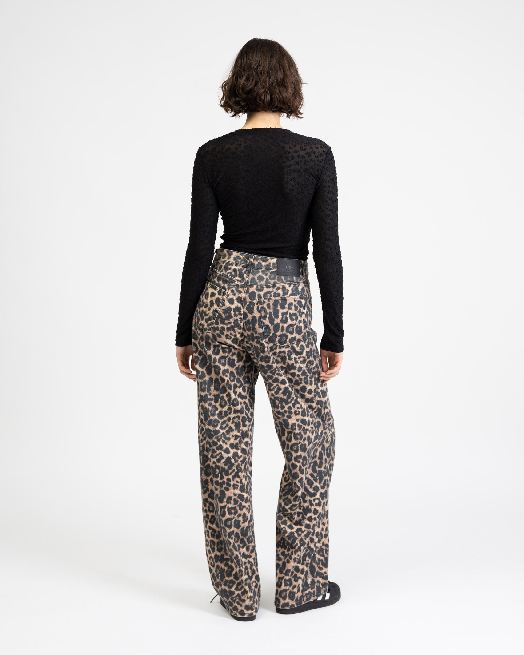 Mesh Body mit besticktem Leoprint