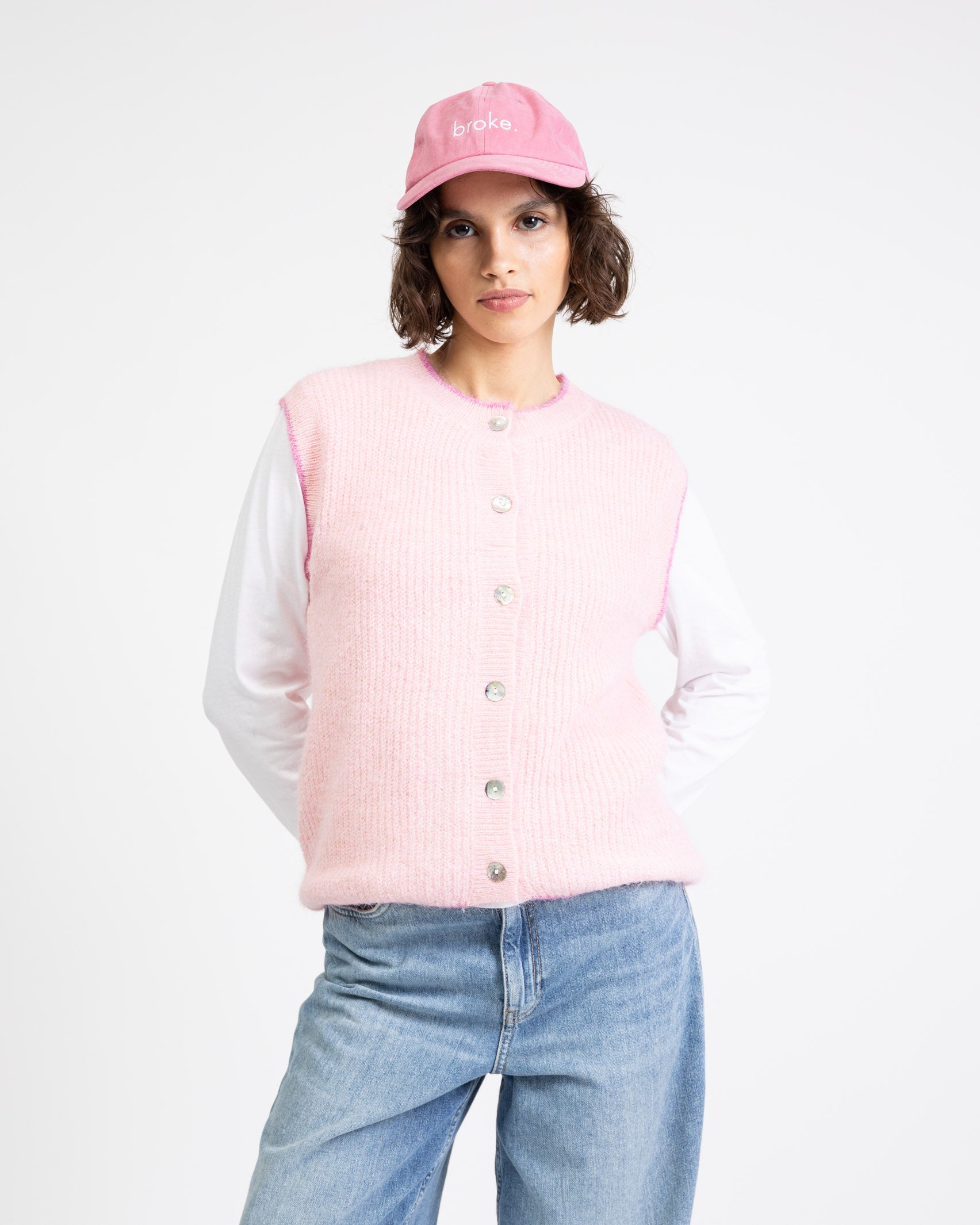 Weicher Pullunder mit Kontrastnähten