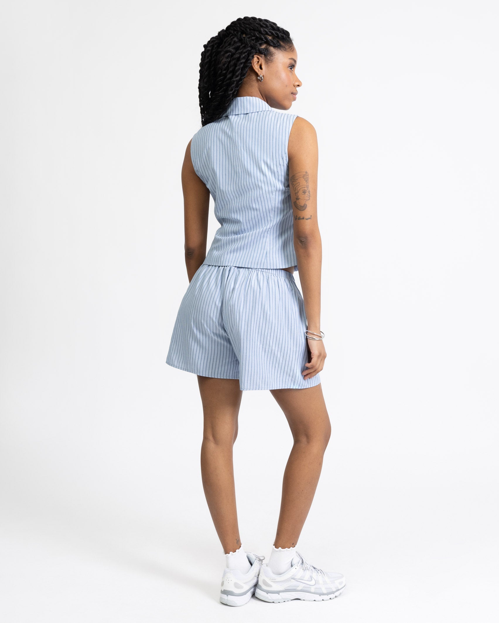 Gestreifte Shorts mit Bindebändern