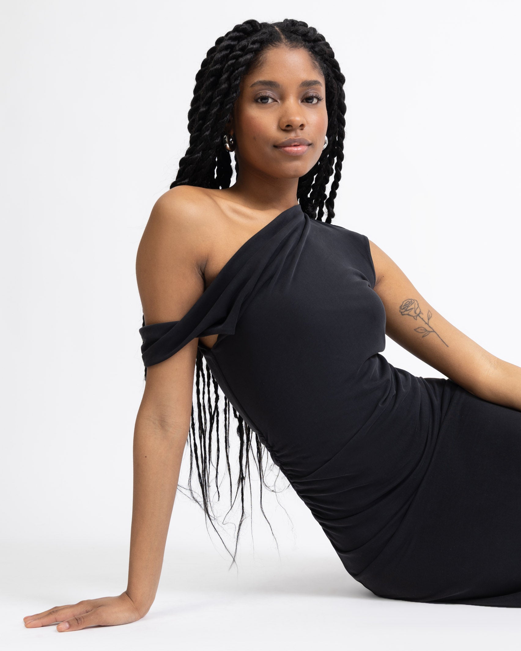 Weiches asymmetrisches Maxikleid