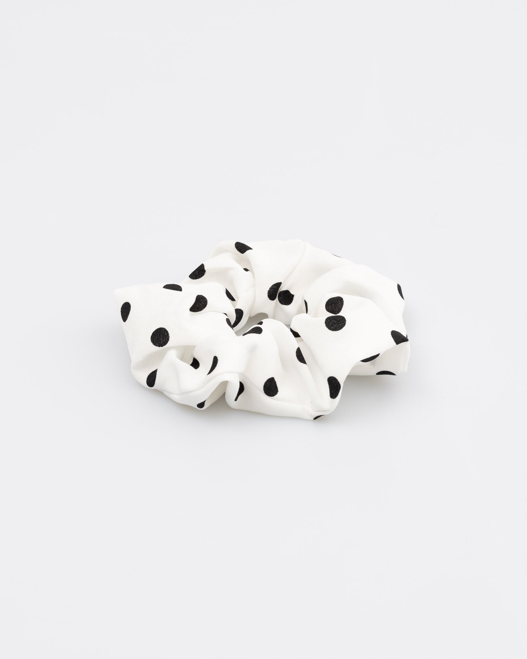 Scrunchie mit Polkadotprint