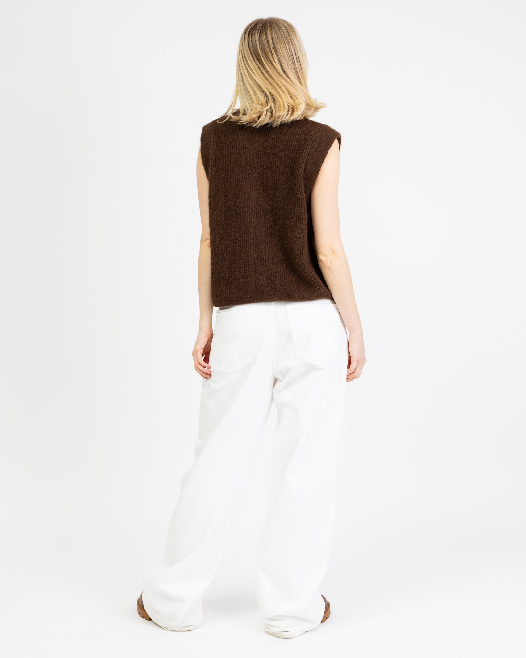 Einfarbiger Strickpullunder braun