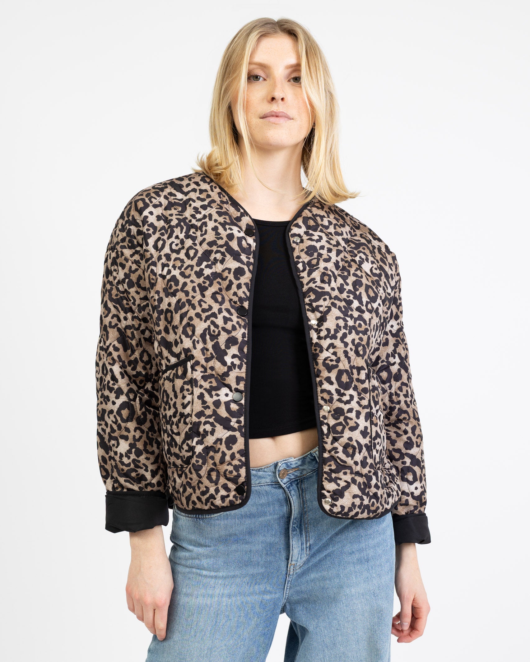 Gesteppte Jacke mit Leomuster