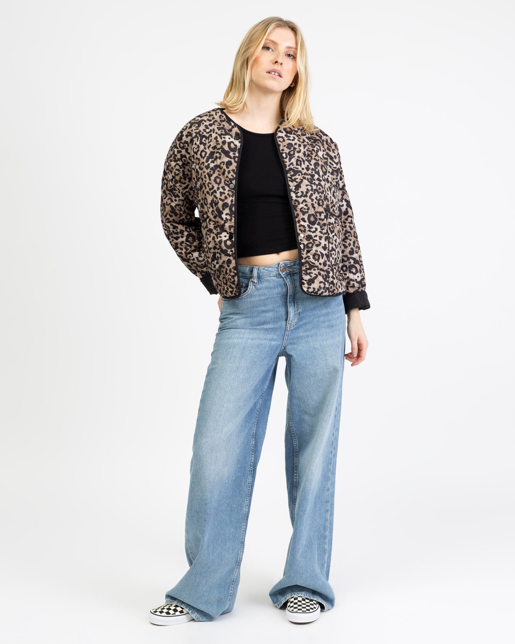 Gesteppte Jacke mit Leomuster