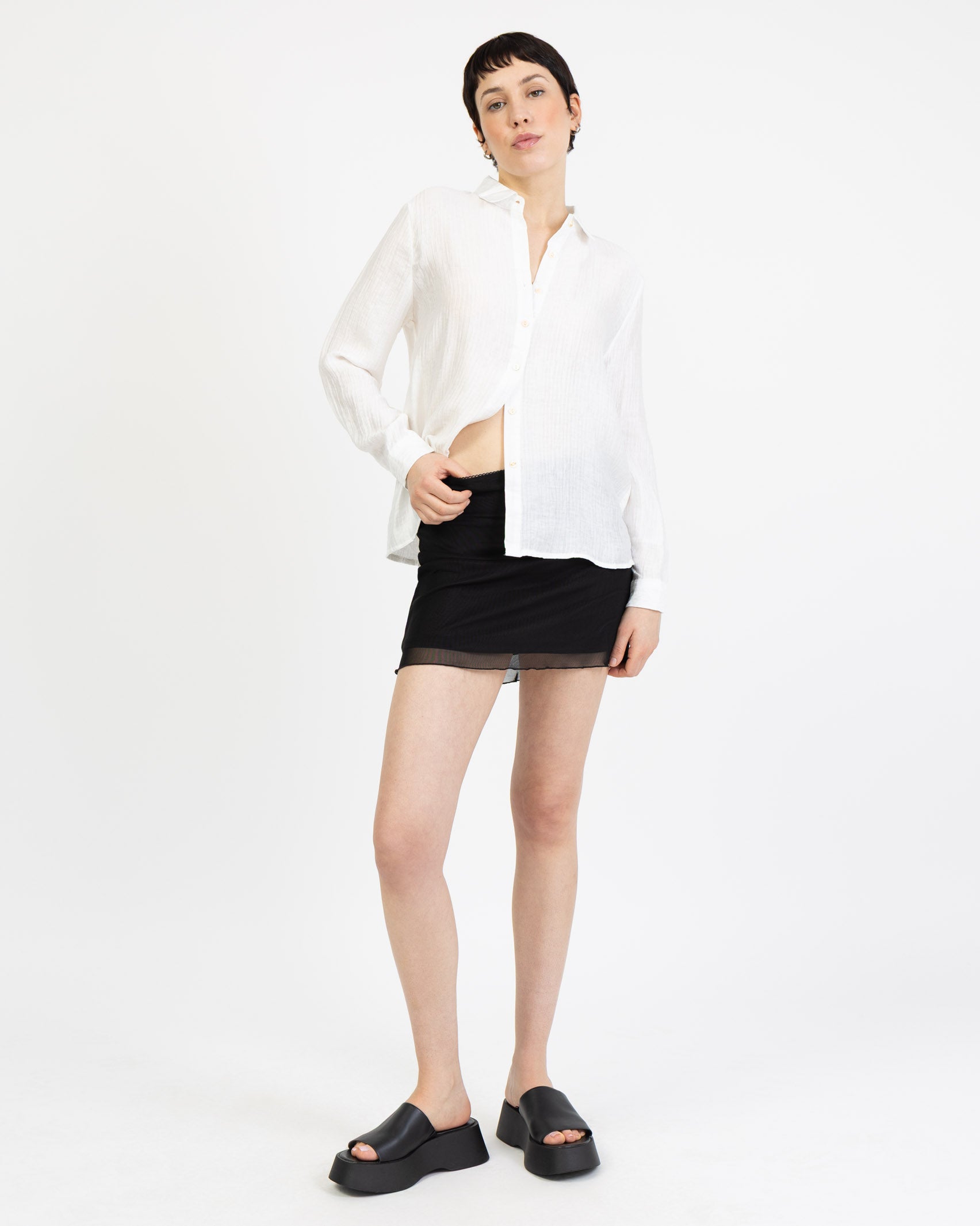 Luftige, schlichte Bluse